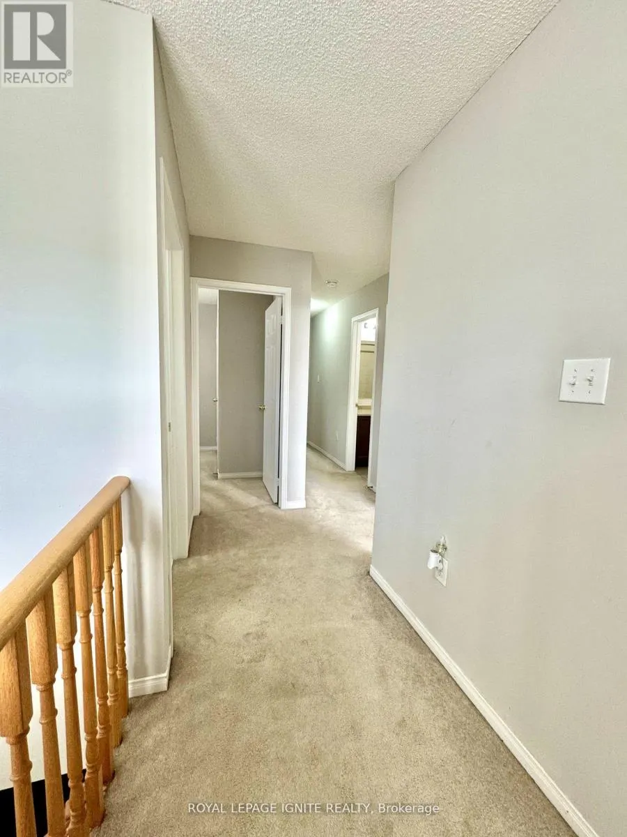 UPPER - 5 HOLROYD STREET