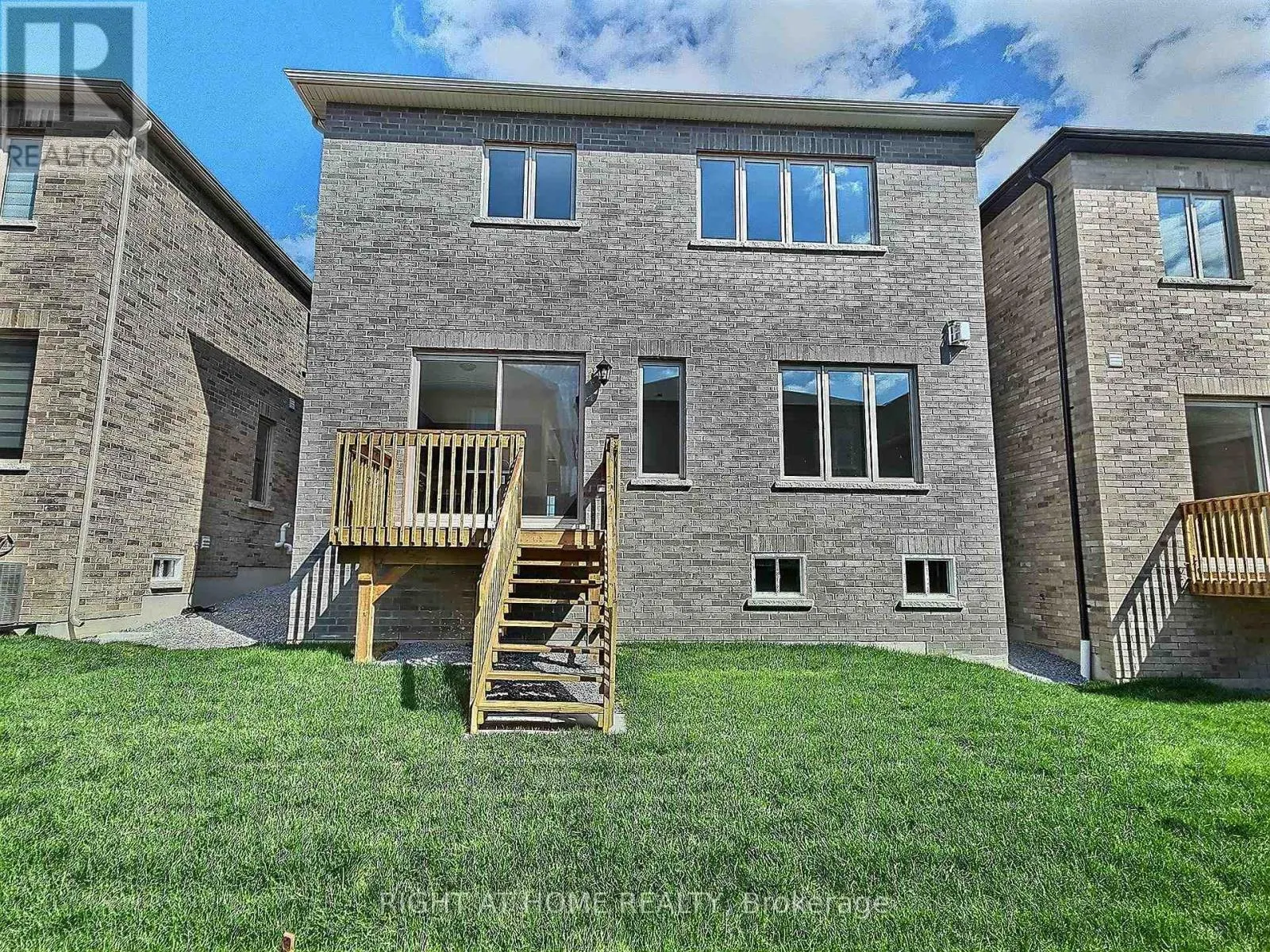 2910 GRINDSTONE CRESCENT