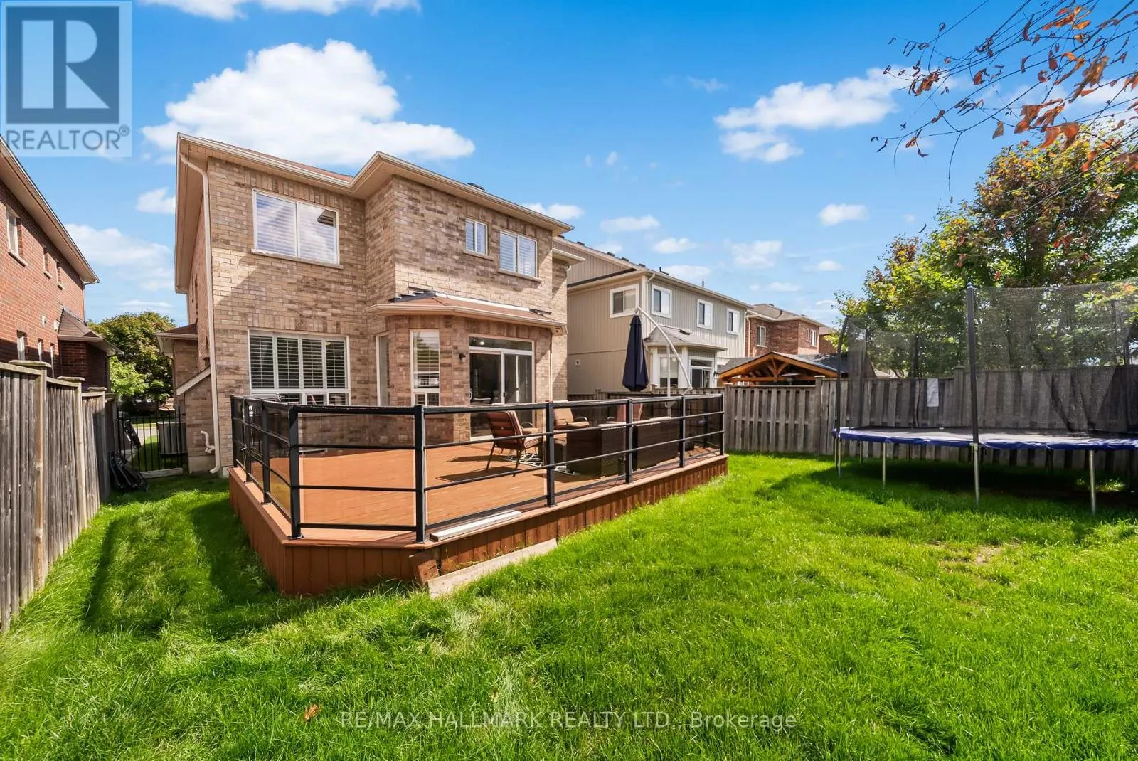 95 ROCKLAND CRESCENT