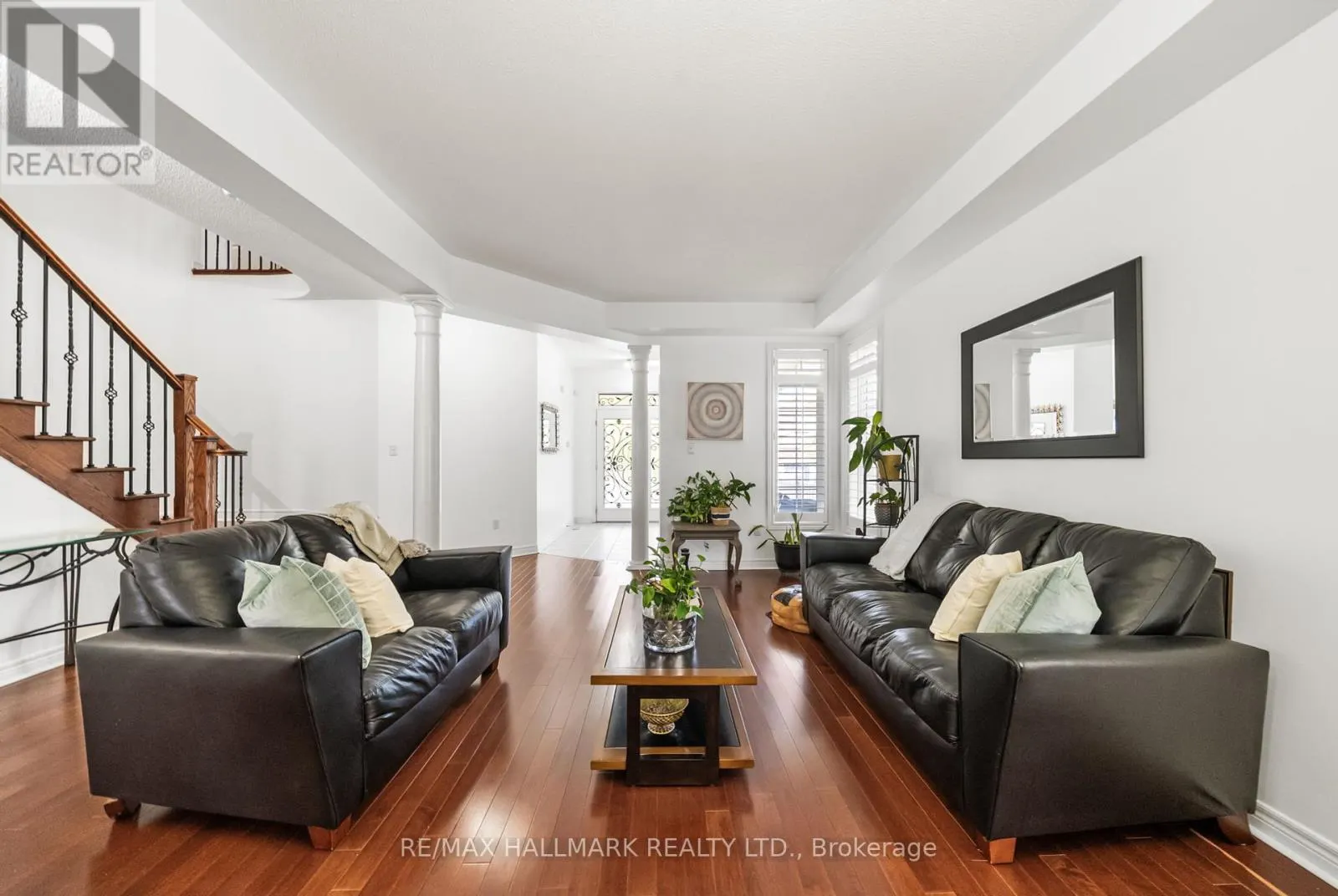 95 ROCKLAND CRESCENT