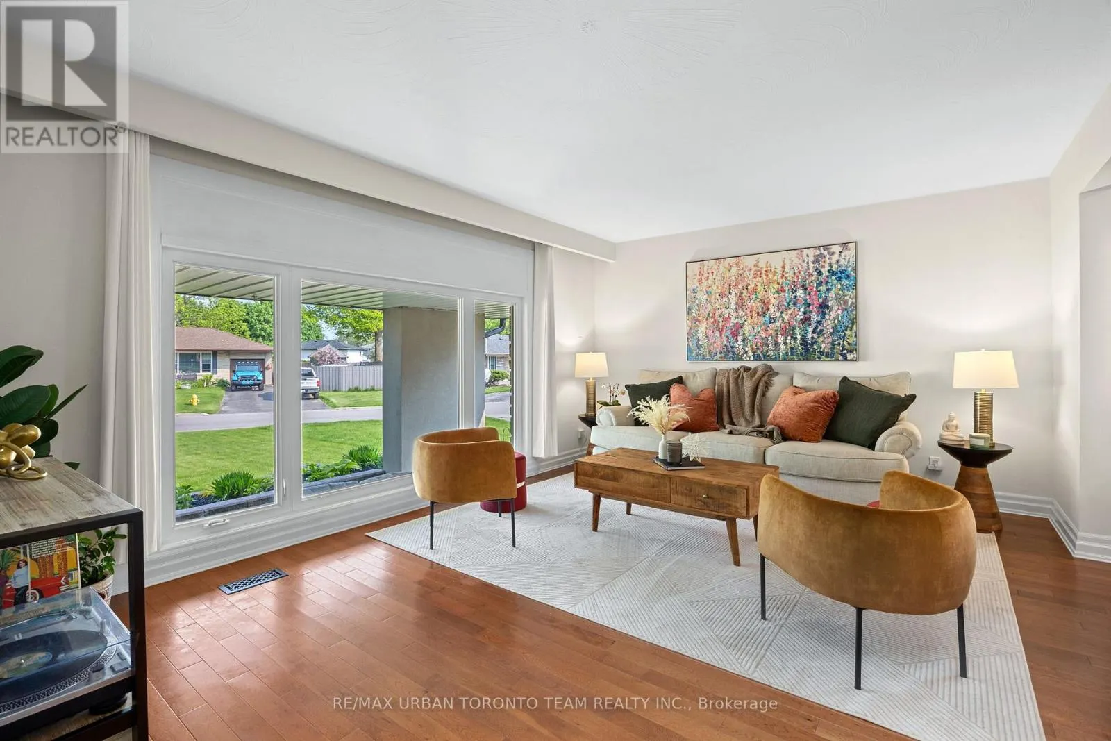 57 RAVINE PARK CRESCENT
