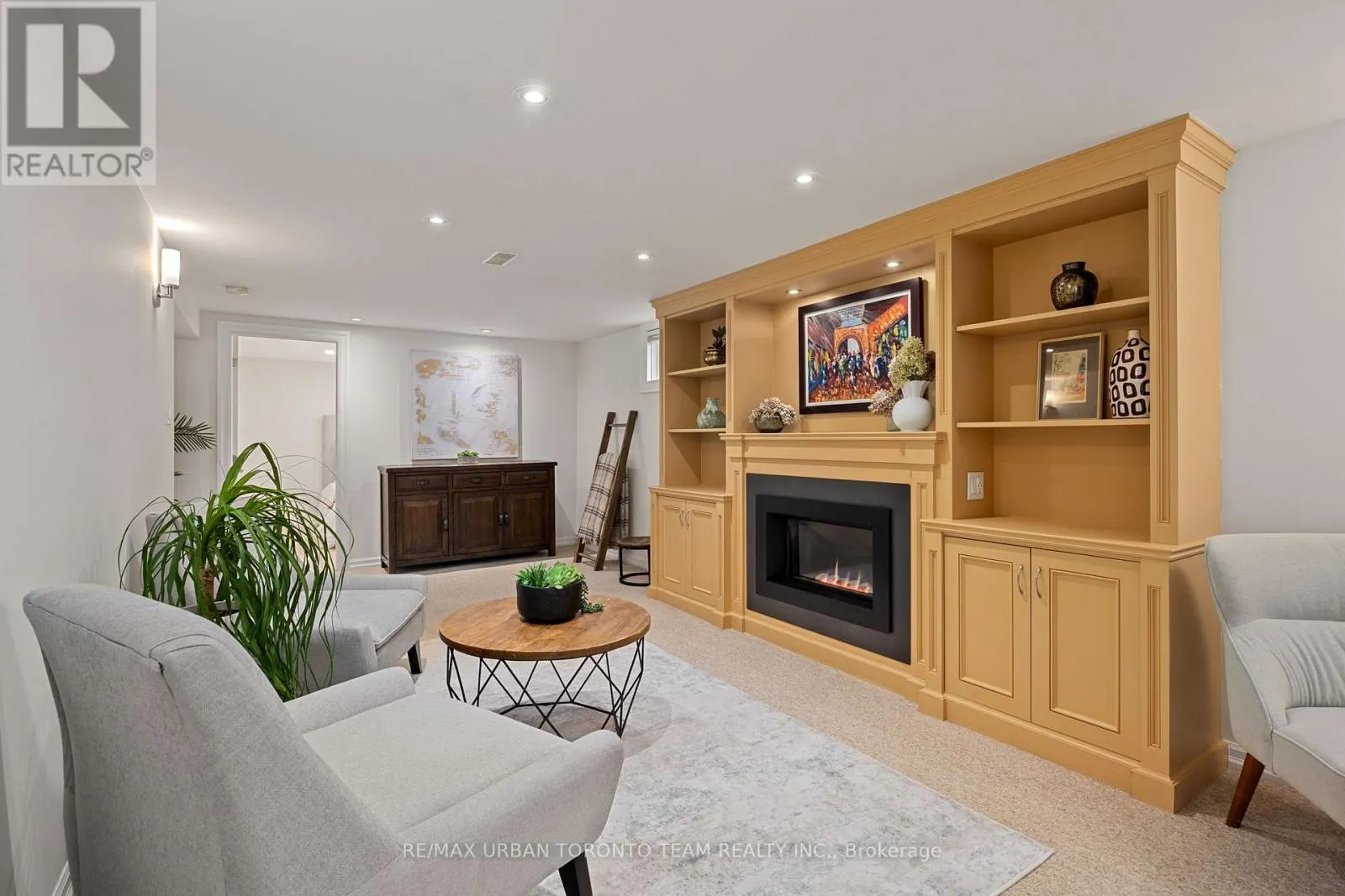 57 RAVINE PARK CRESCENT