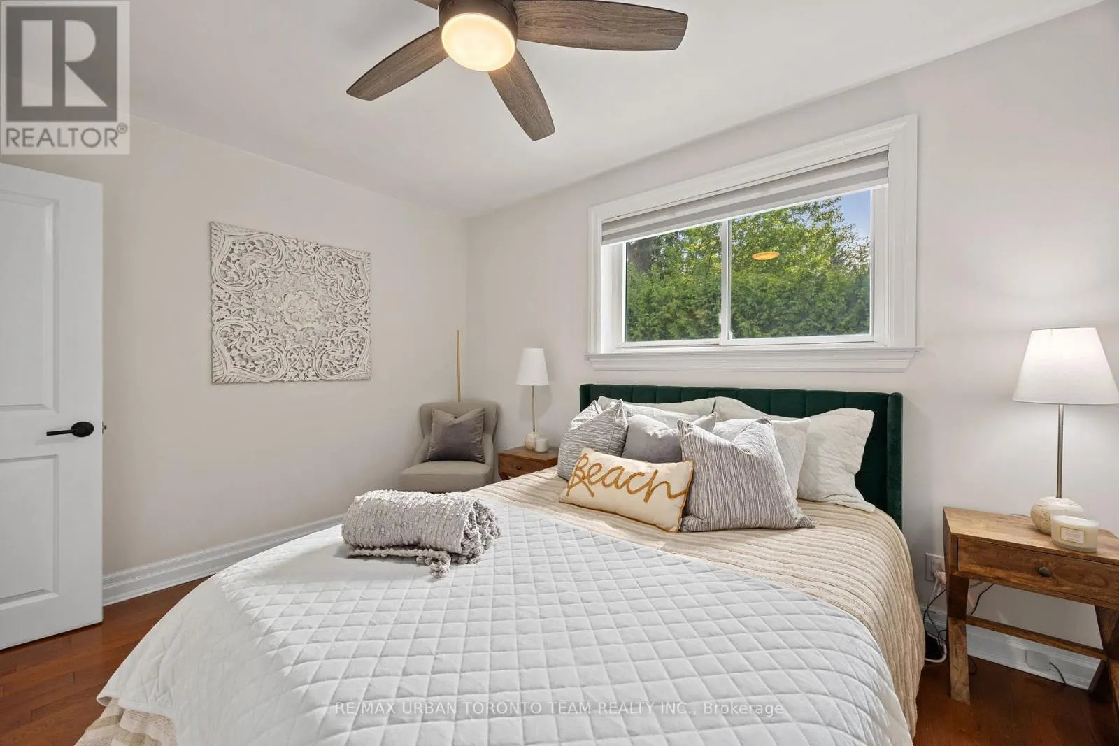 57 RAVINE PARK CRESCENT