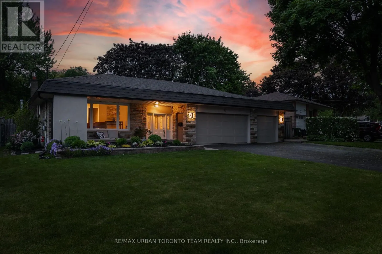 57 RAVINE PARK CRESCENT
