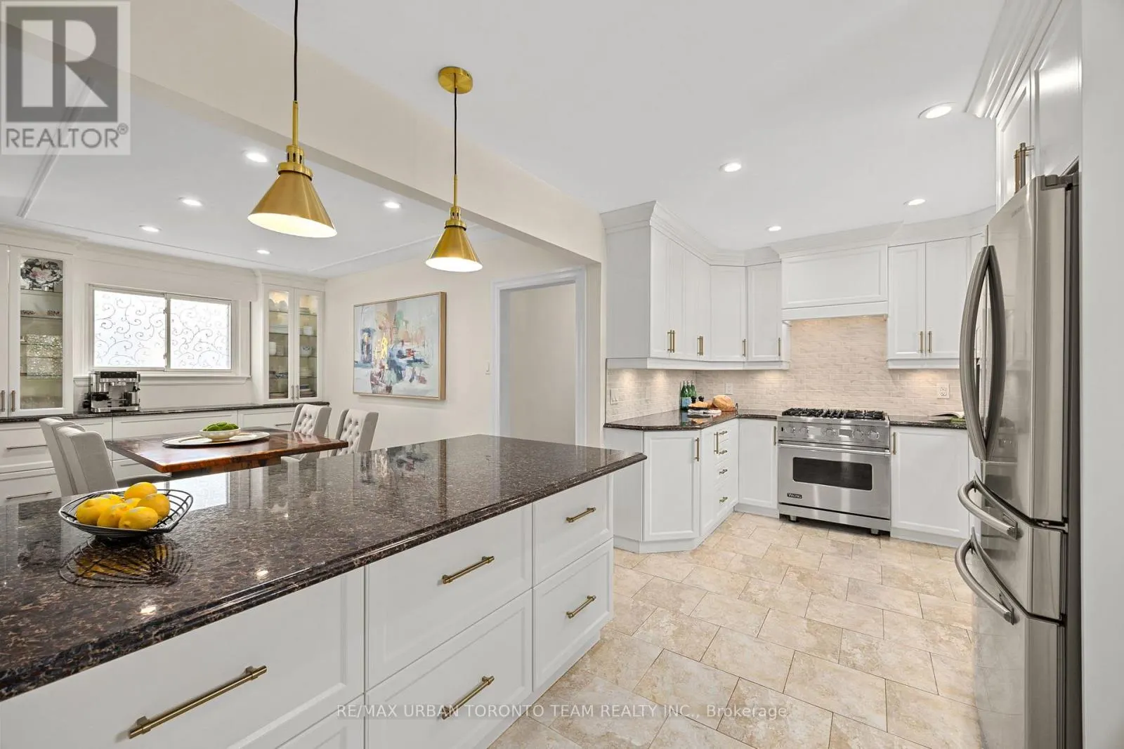 57 RAVINE PARK CRESCENT