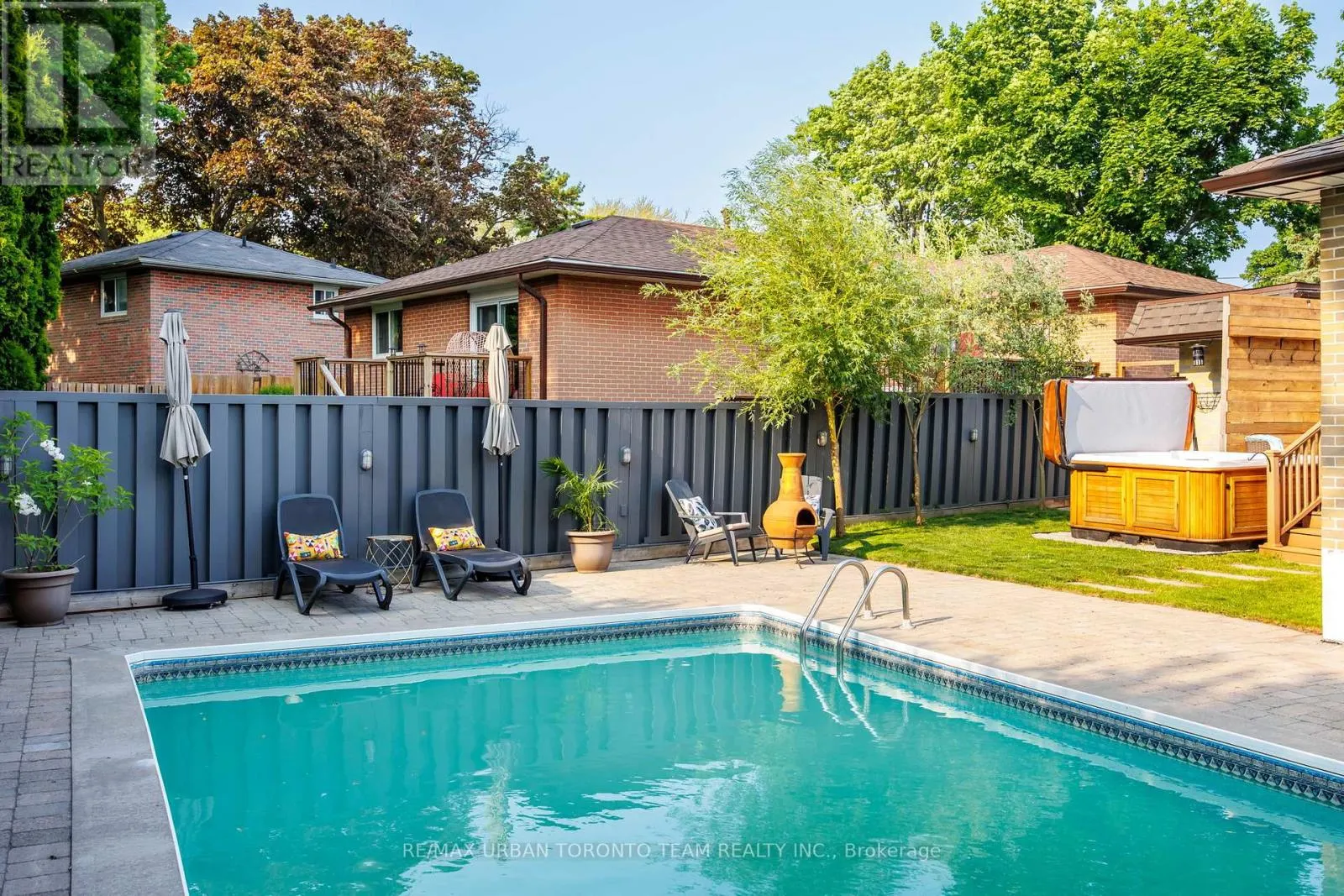 57 RAVINE PARK CRESCENT