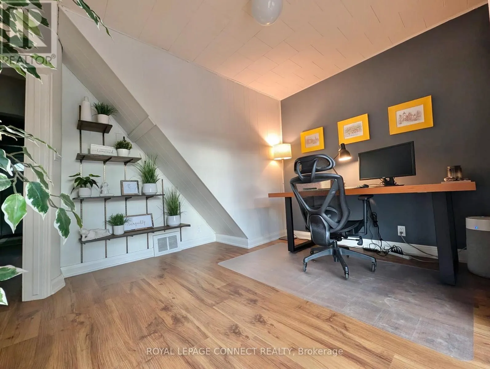 91 LILLINGTON AVENUE