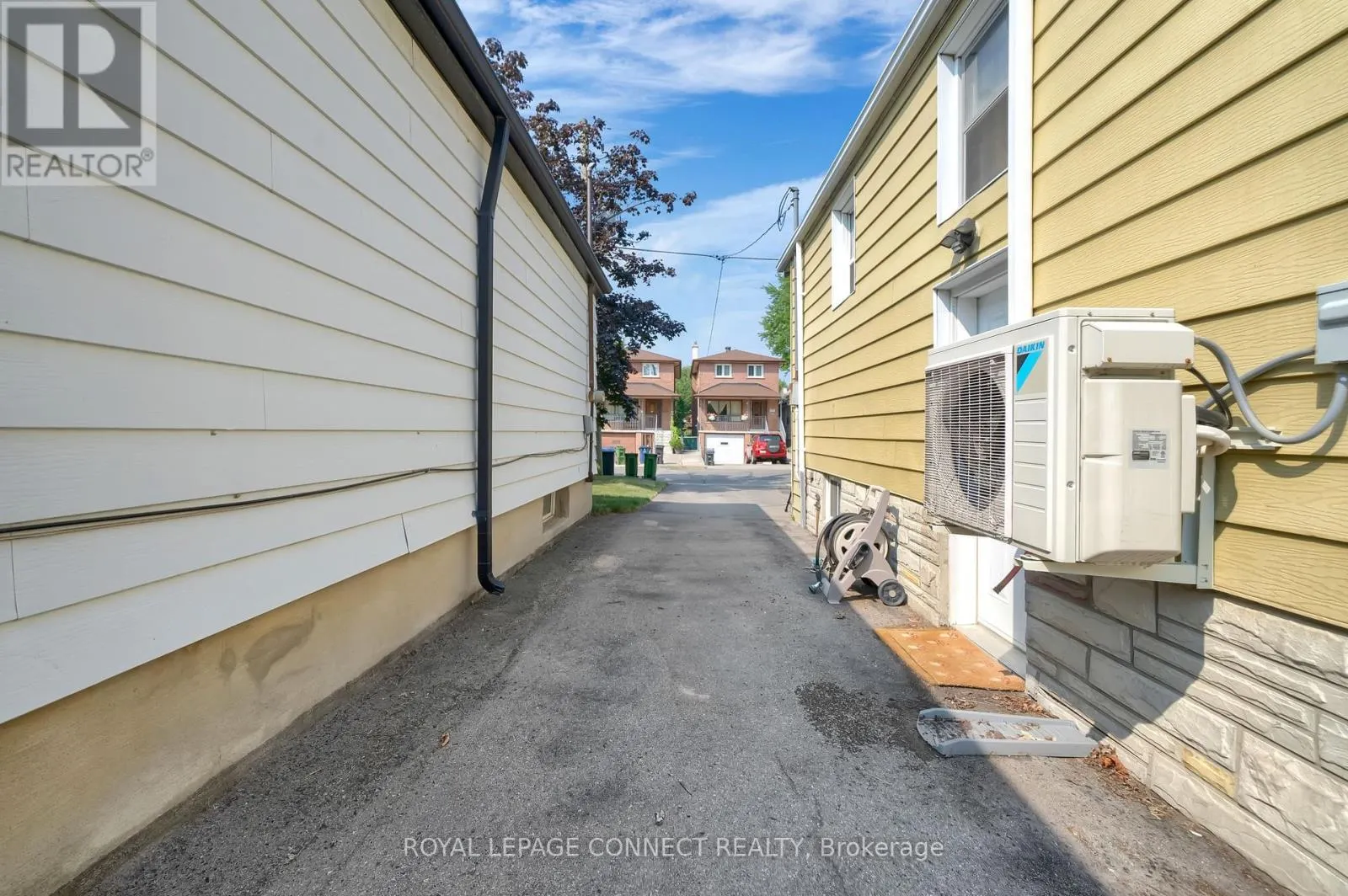 91 LILLINGTON AVENUE