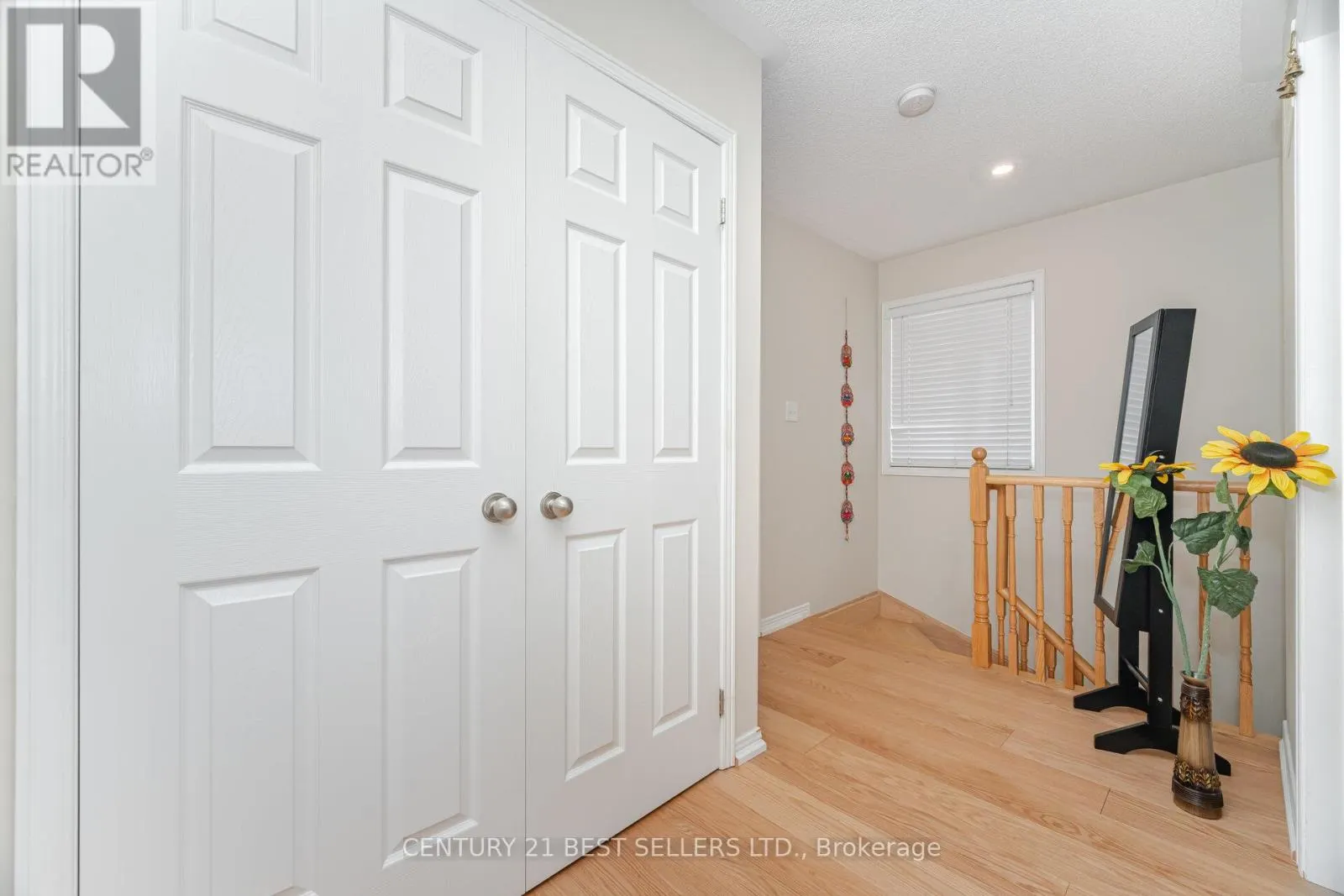 82 PILKINGTON DRIVE