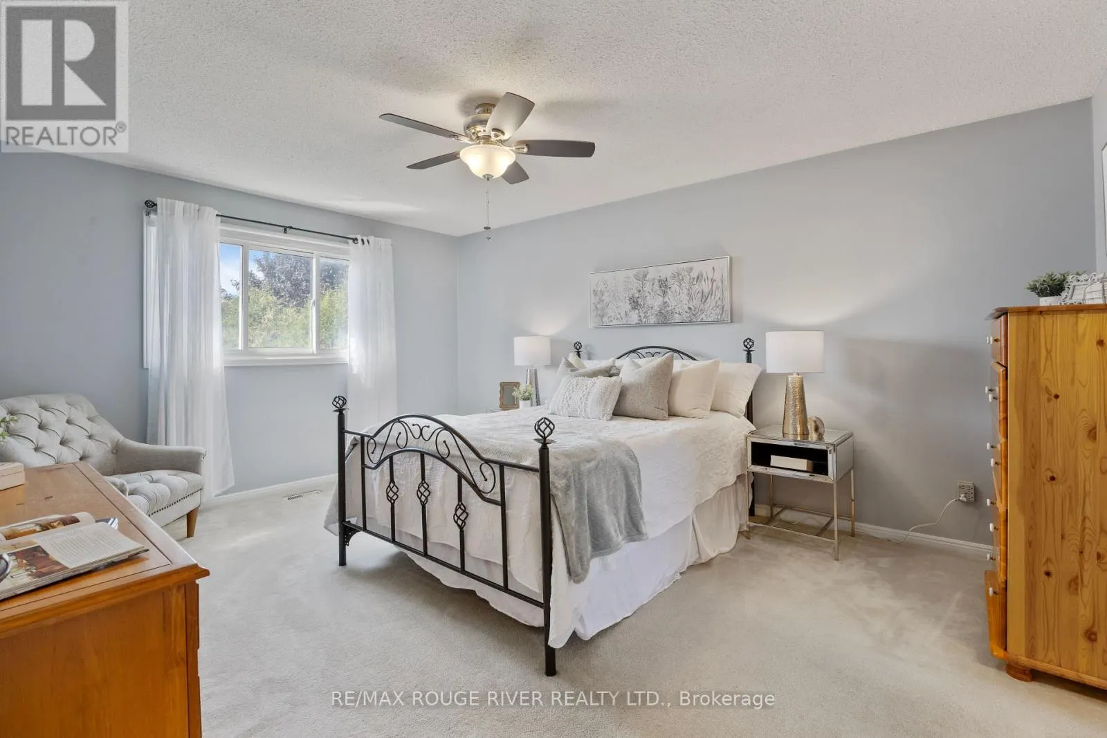 12 WOODLAWN COURT