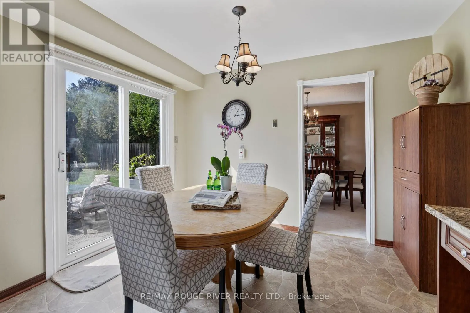 12 WOODLAWN COURT