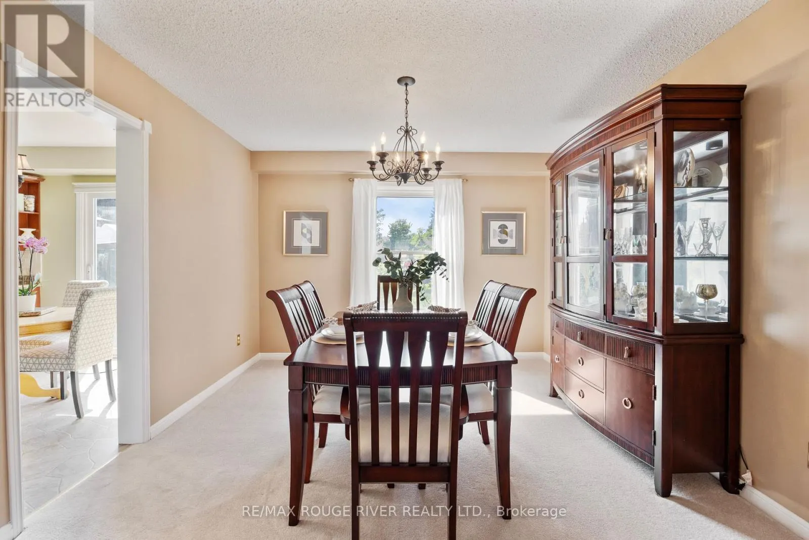 12 WOODLAWN COURT