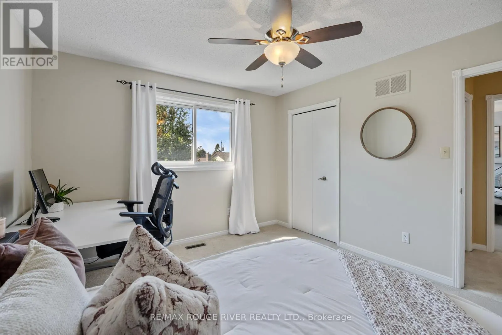 12 WOODLAWN COURT