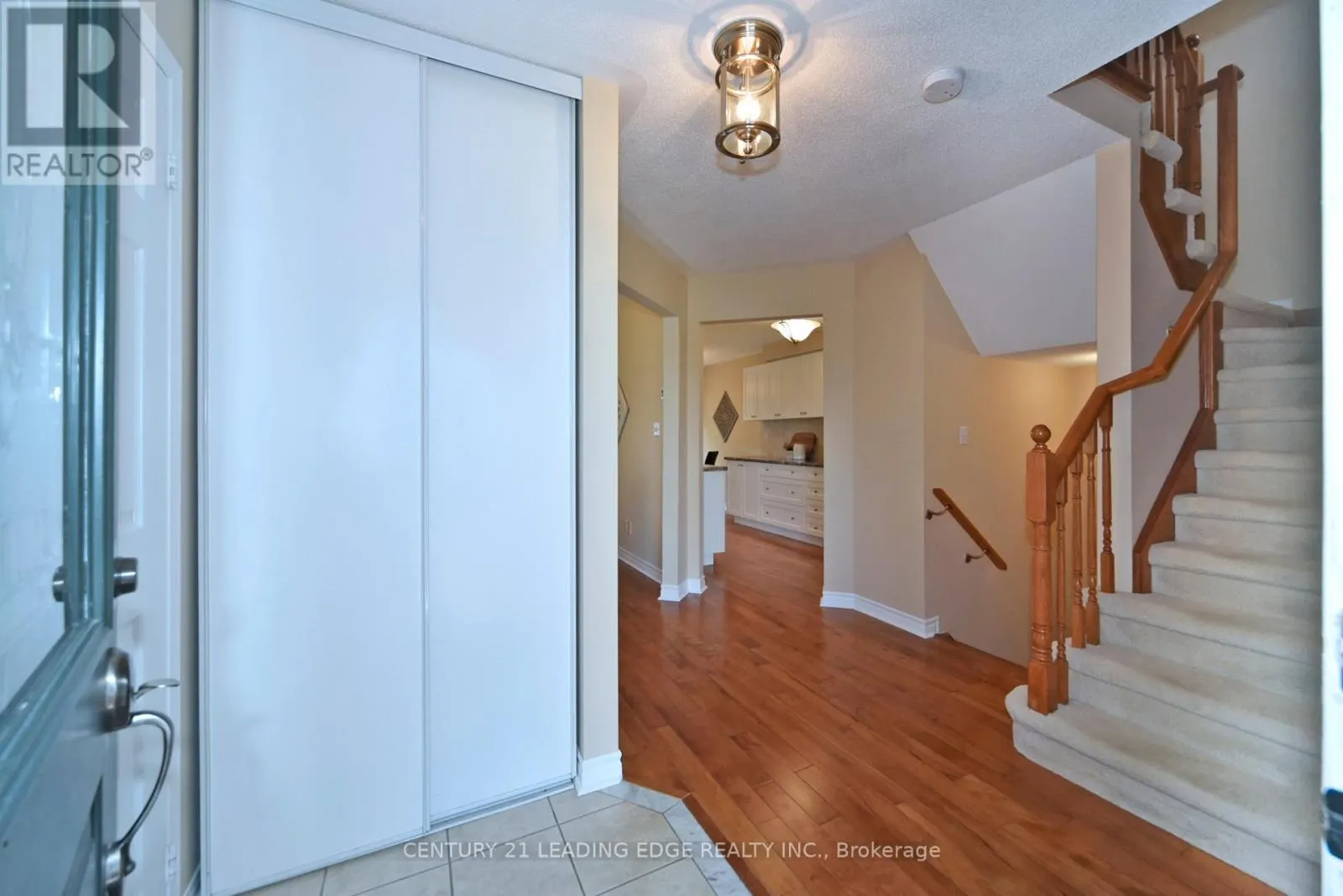 548 NOTTINGHAM CRESCENT