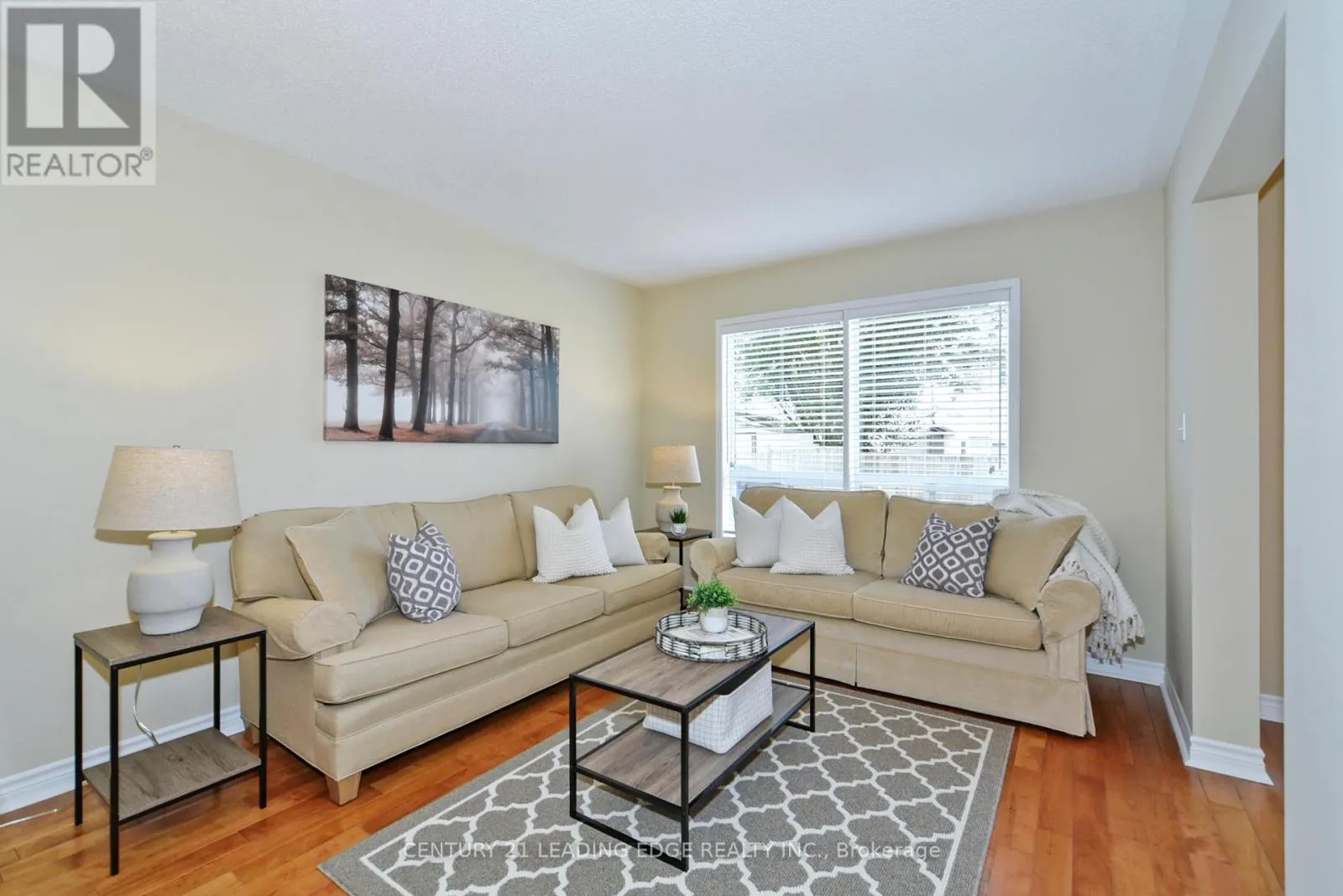 548 NOTTINGHAM CRESCENT