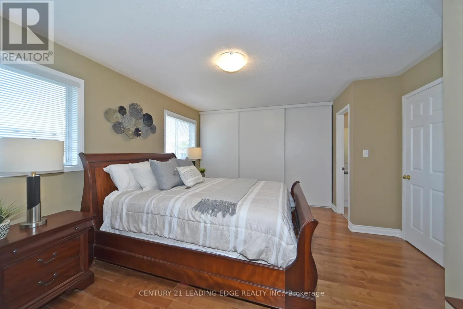 548 NOTTINGHAM CRESCENT