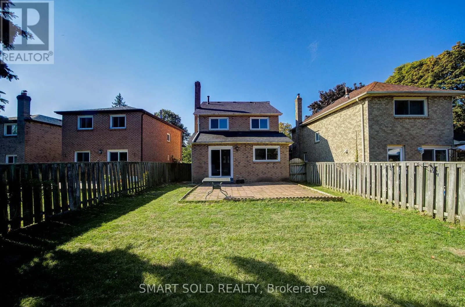 61 STOCKBRIDGE CRESCENT