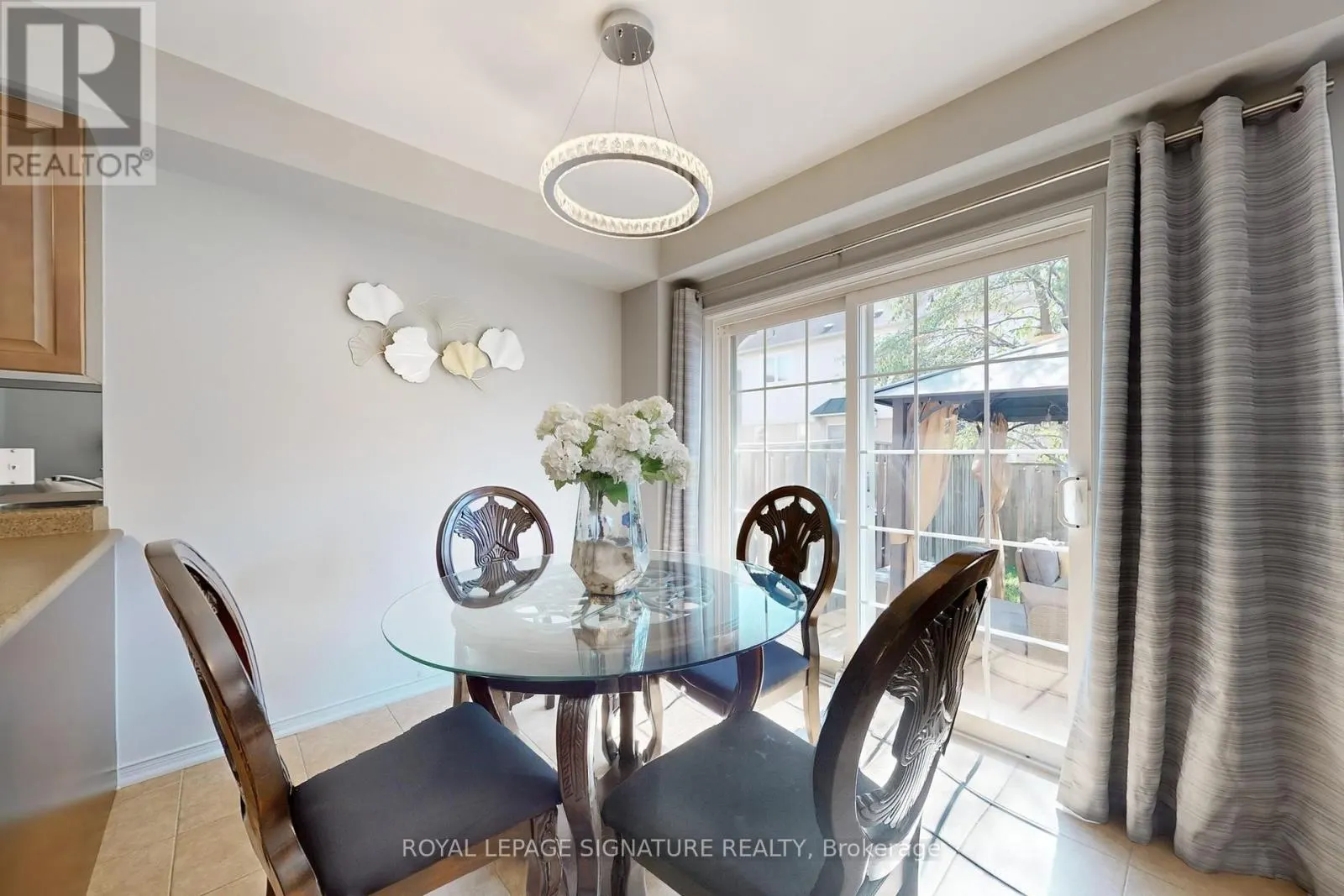 35 WESTRAY CRESCENT