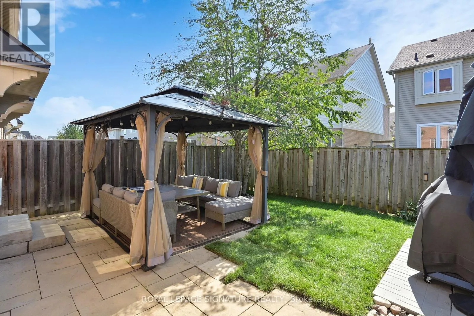 35 WESTRAY CRESCENT