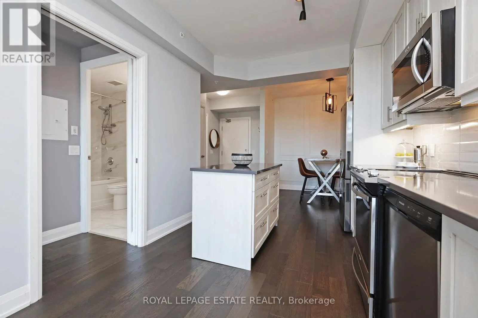 601 - 3655 KINGSTON ROAD