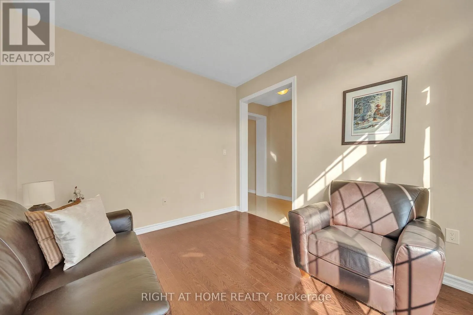 16 SEWELL CRESCENT