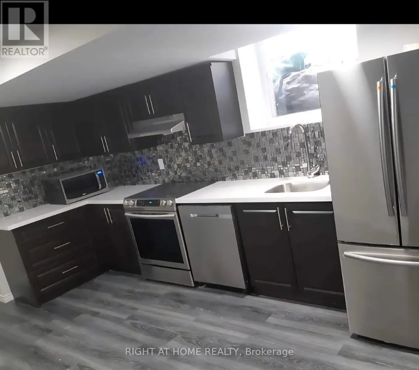 BSMT - 868 WRENWOOD DRIVE
