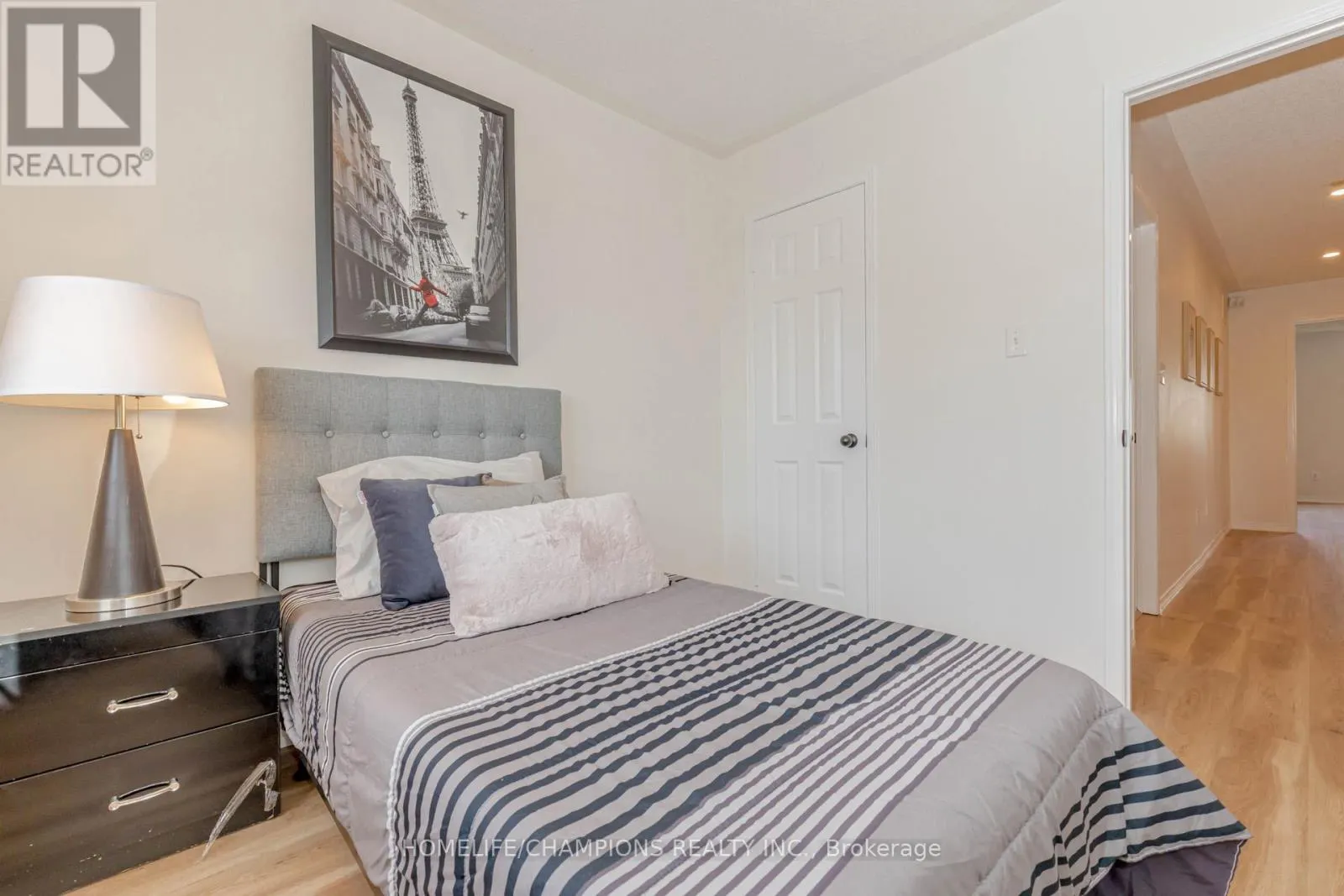 27 TASKER CRESCENT