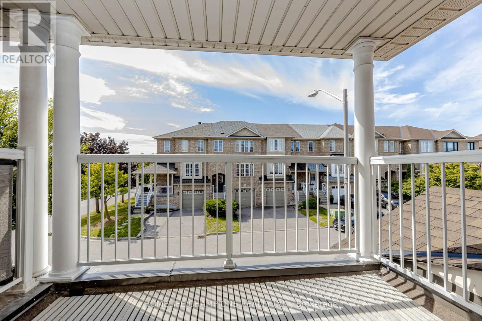 27 TASKER CRESCENT