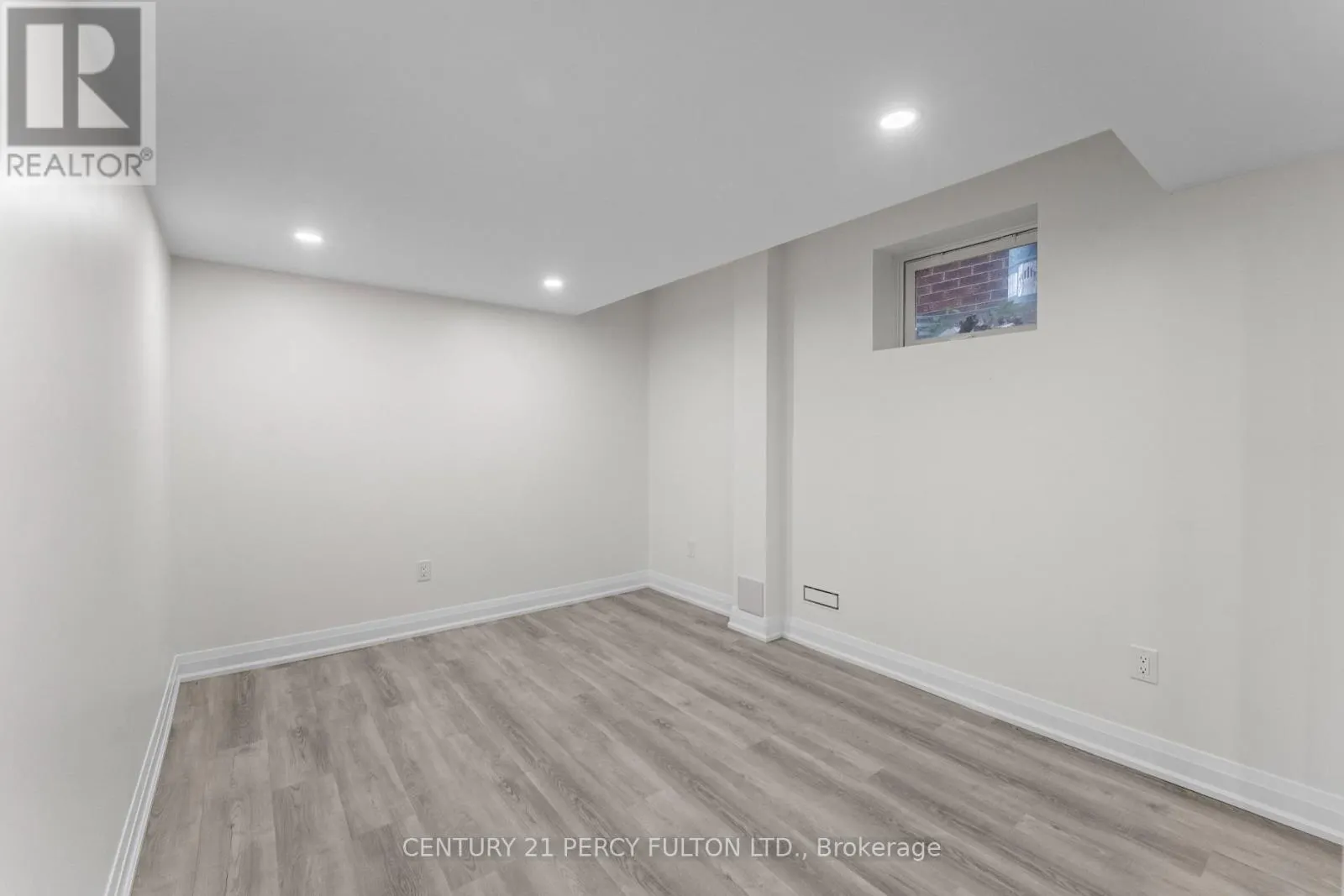 47 WINTERTON WAY