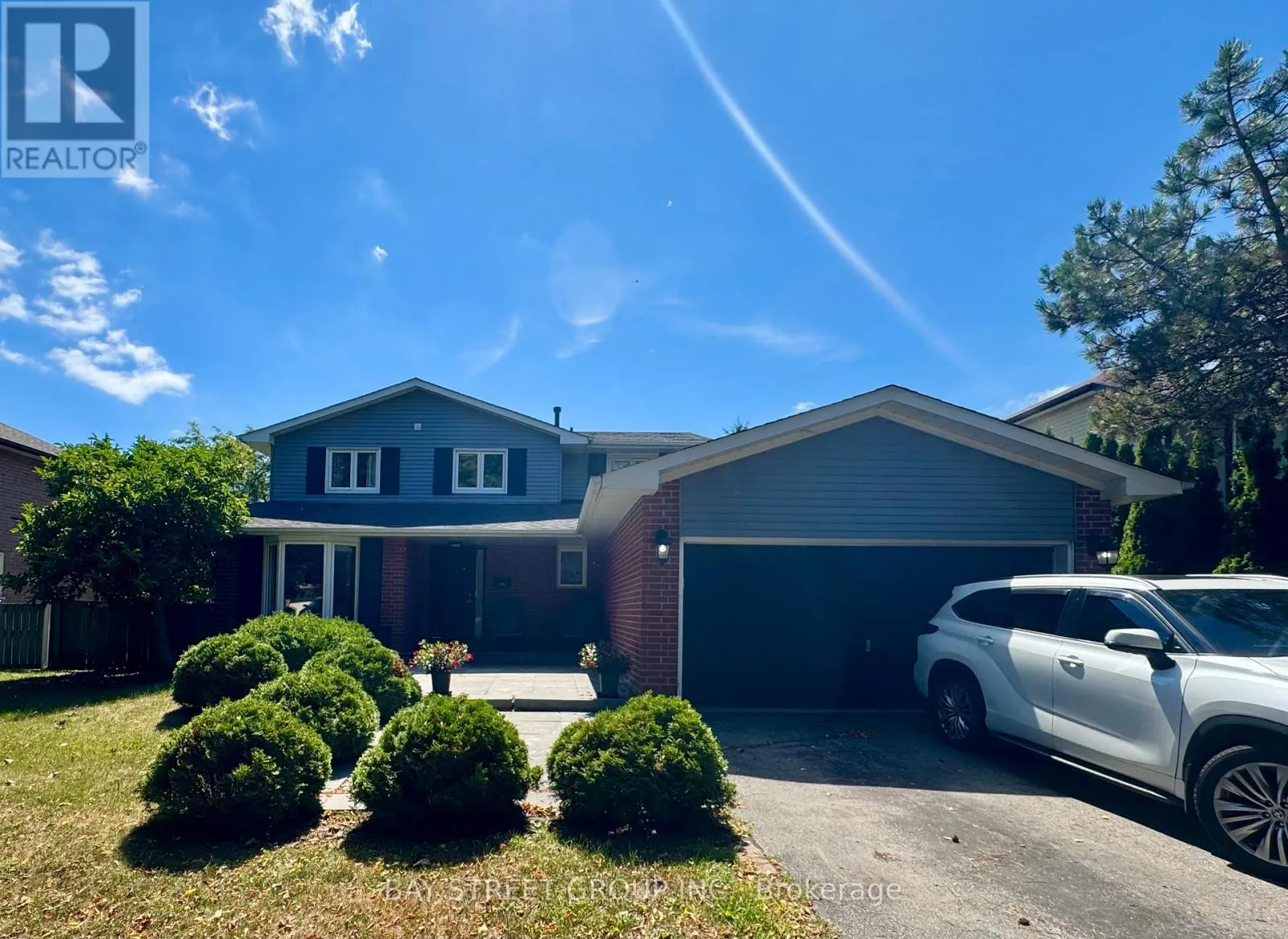 75 ANSTEAD CRESCENT