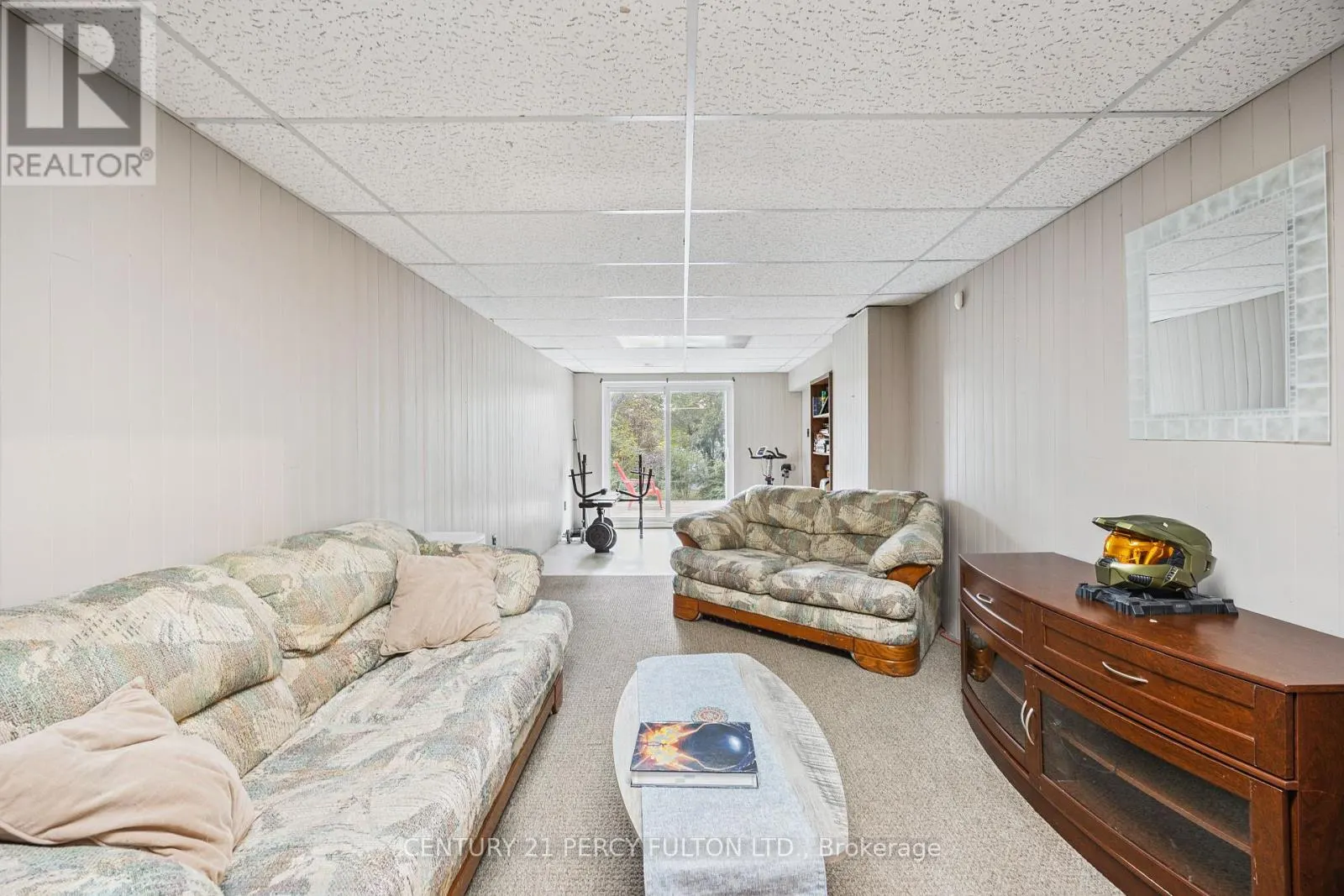 232 GRANDVIEW STREET S