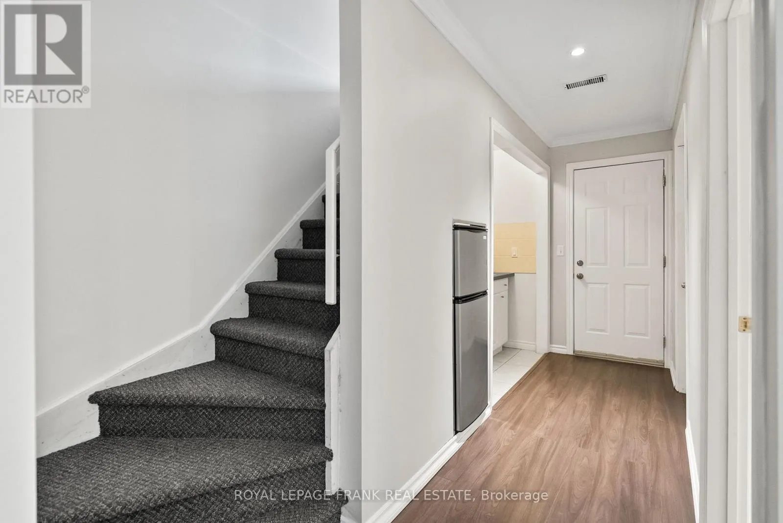 31 - 735 SHEPPARD AVENUE, #31
