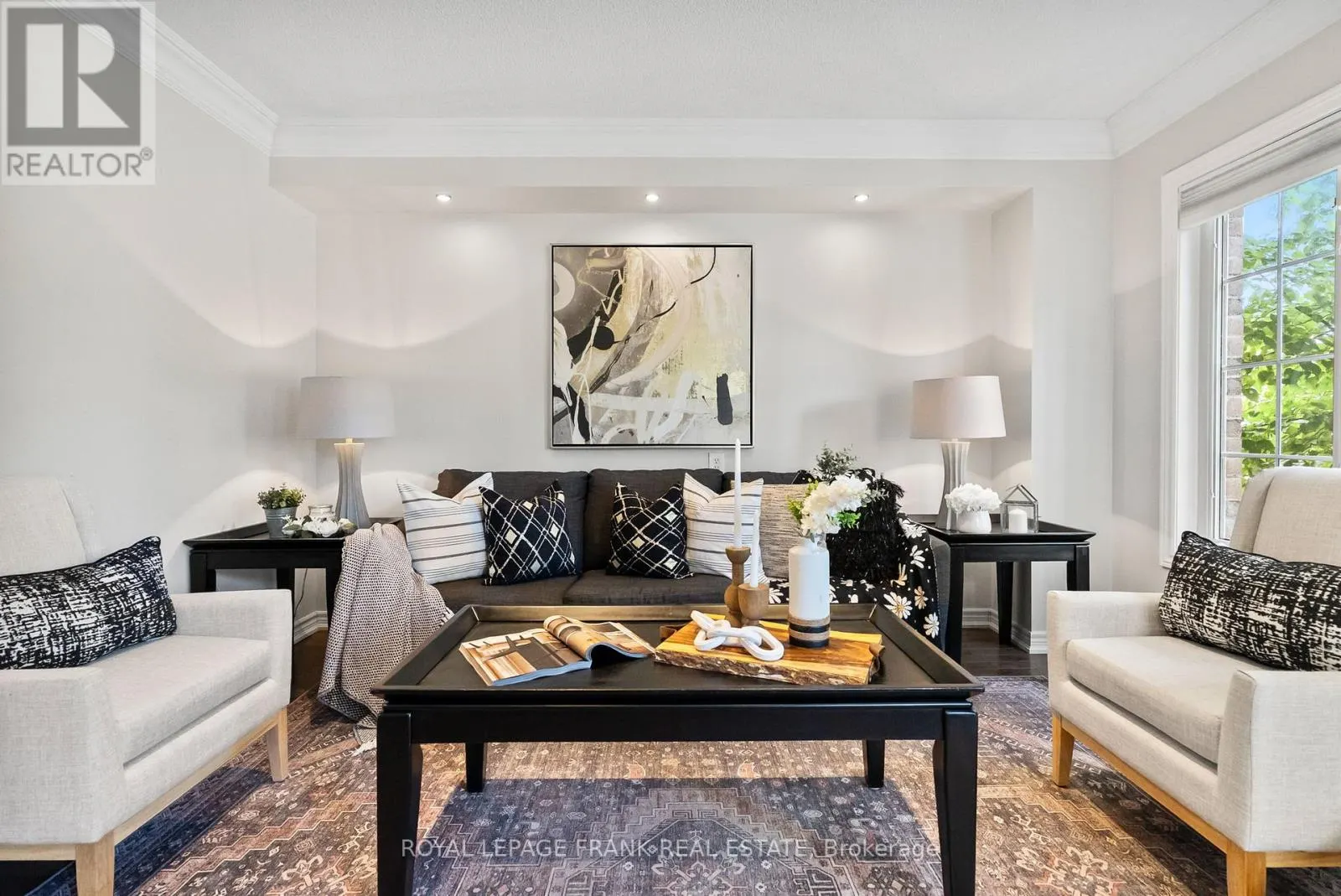 31 - 735 SHEPPARD AVENUE, #31