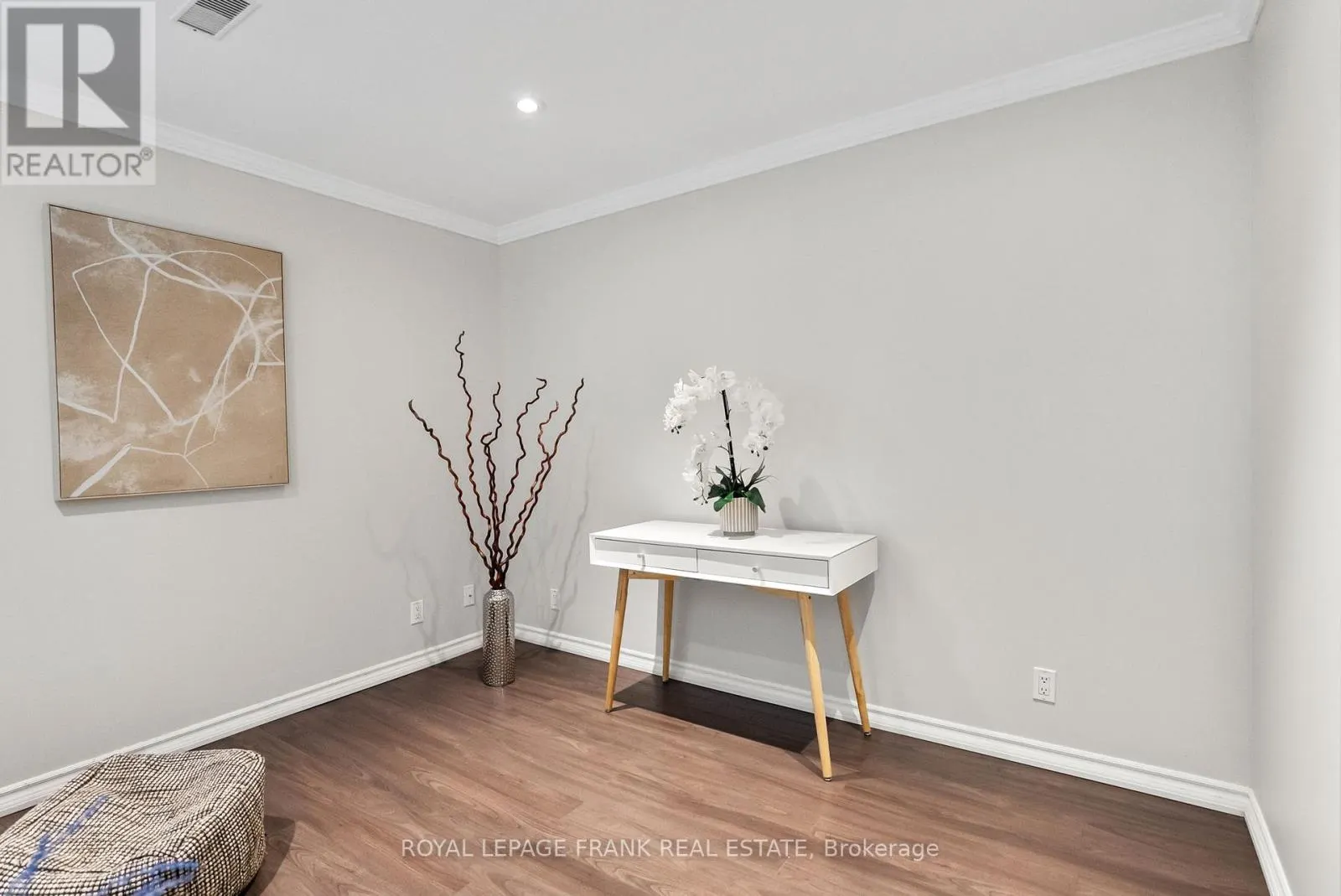 31 - 735 SHEPPARD AVENUE, #31
