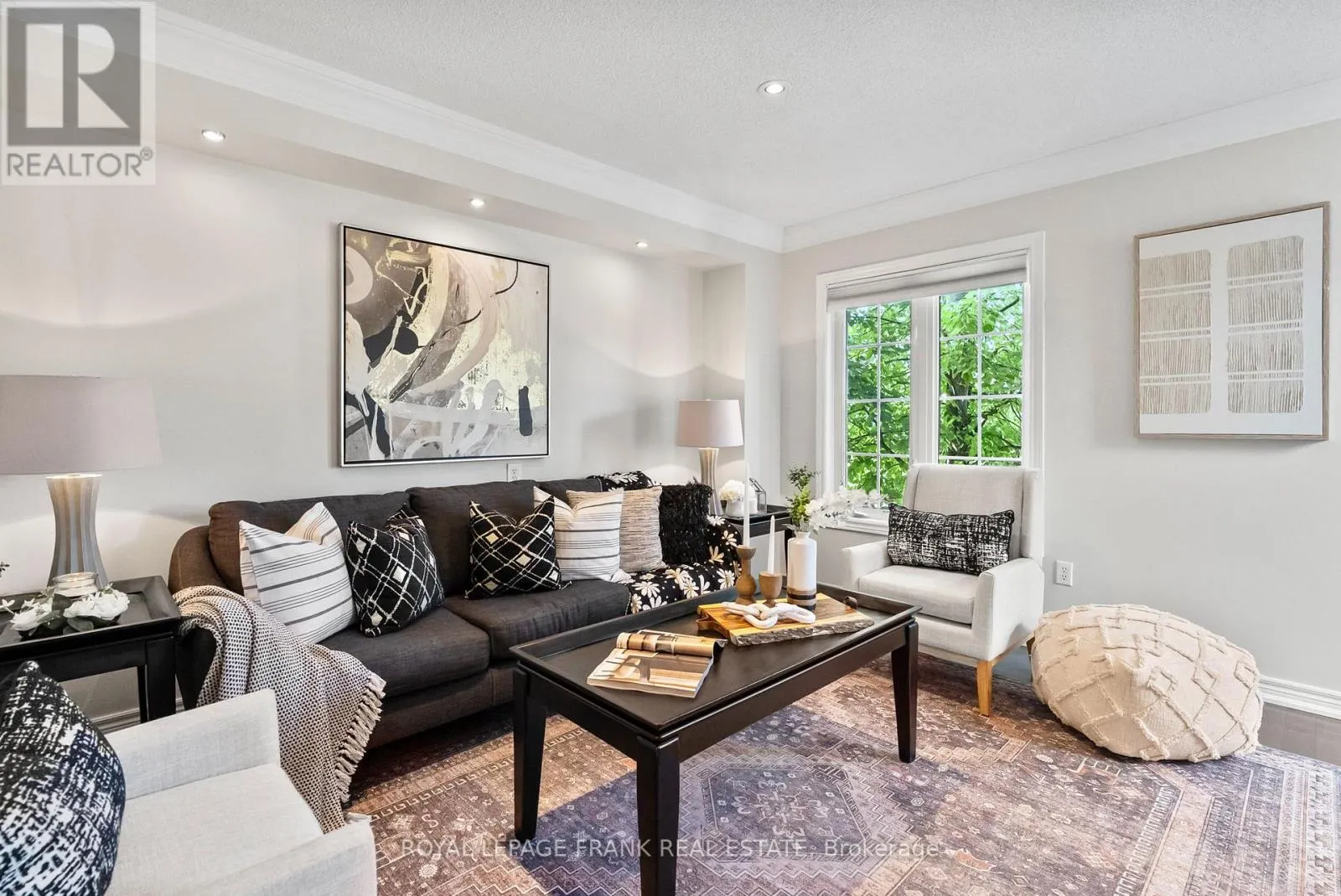 31 - 735 SHEPPARD AVENUE, #31