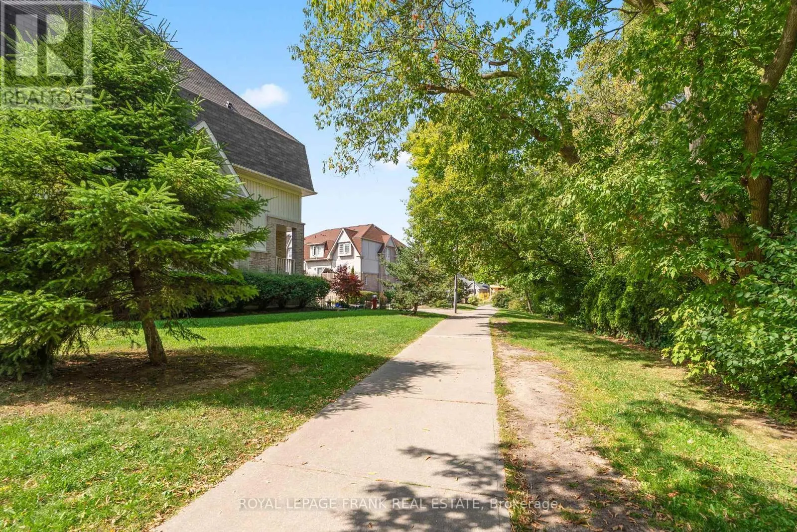 31 - 735 SHEPPARD AVENUE, #31
