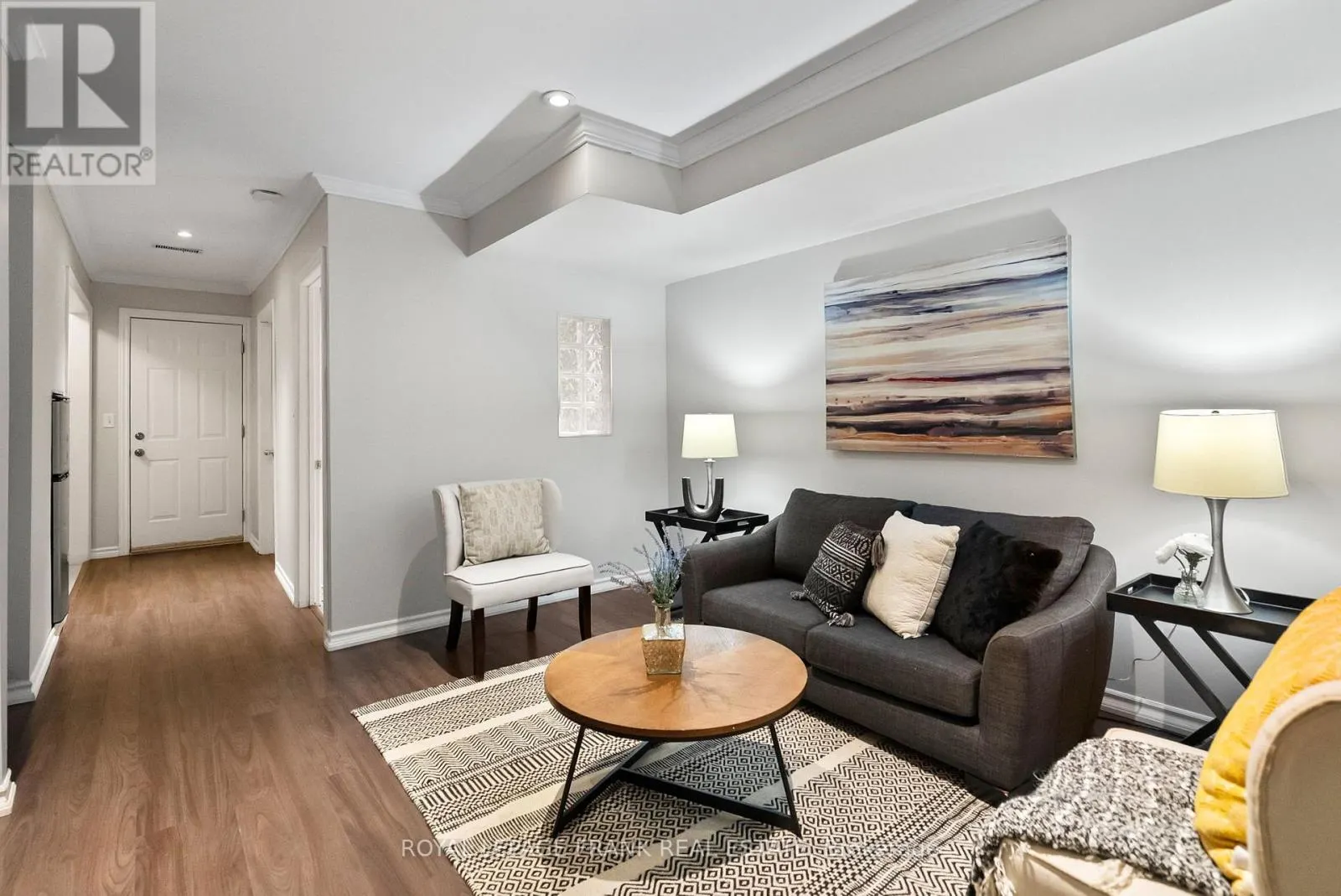 31 - 735 SHEPPARD AVENUE, #31
