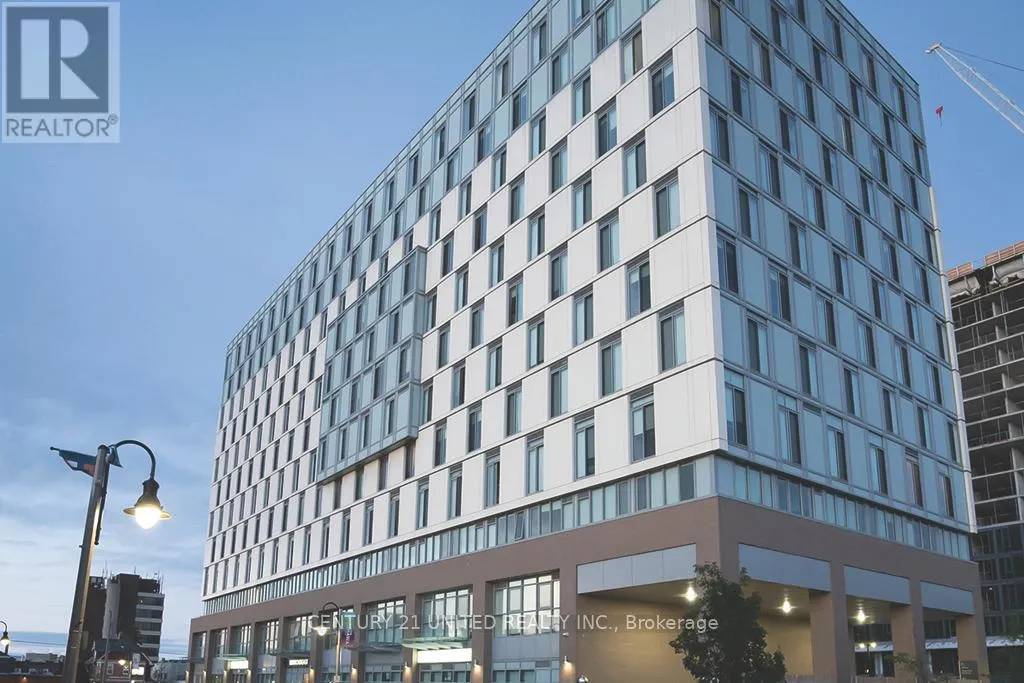 1002 - 100 BOND STREET E, #1002