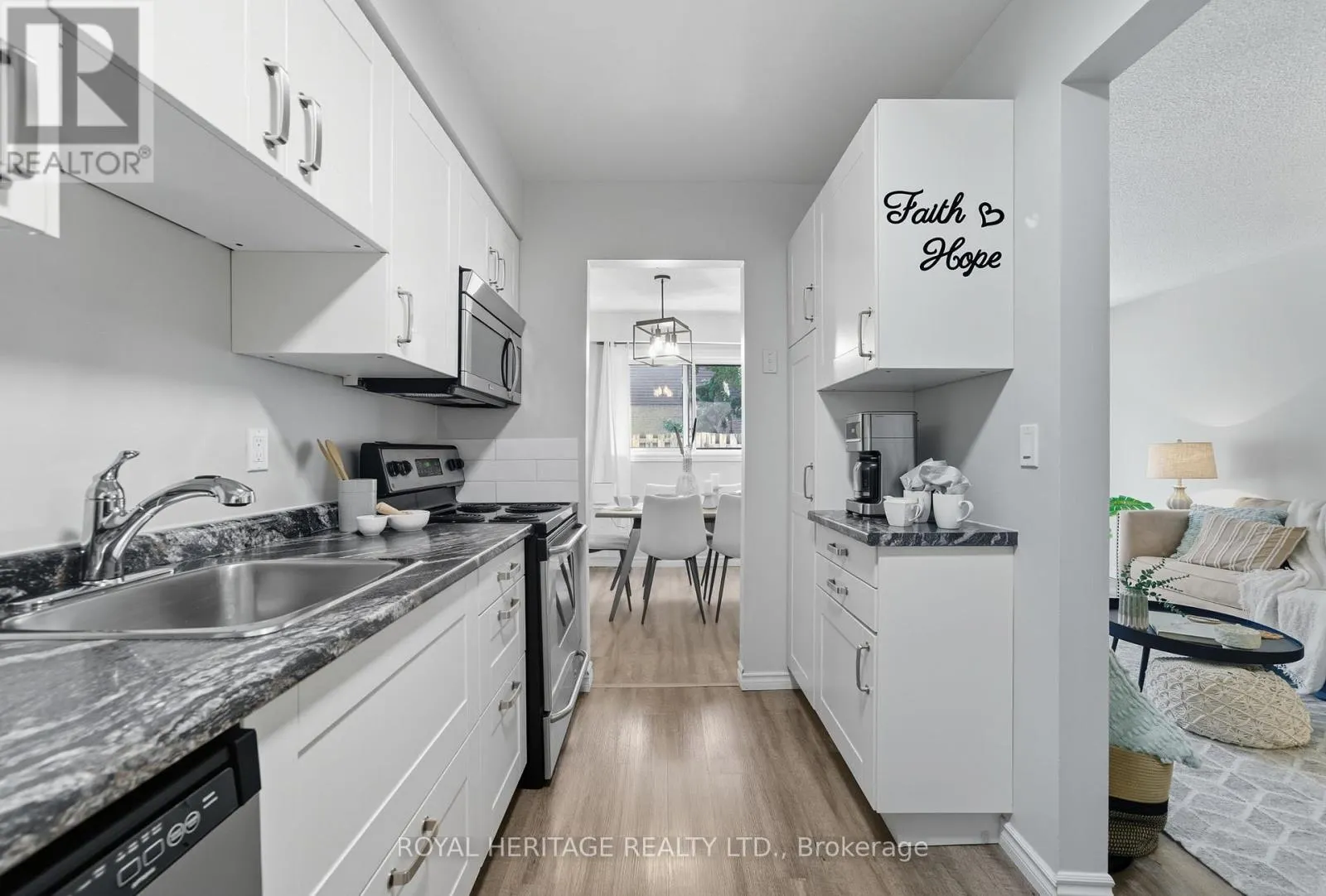 113 - 929 BURNS STREET W