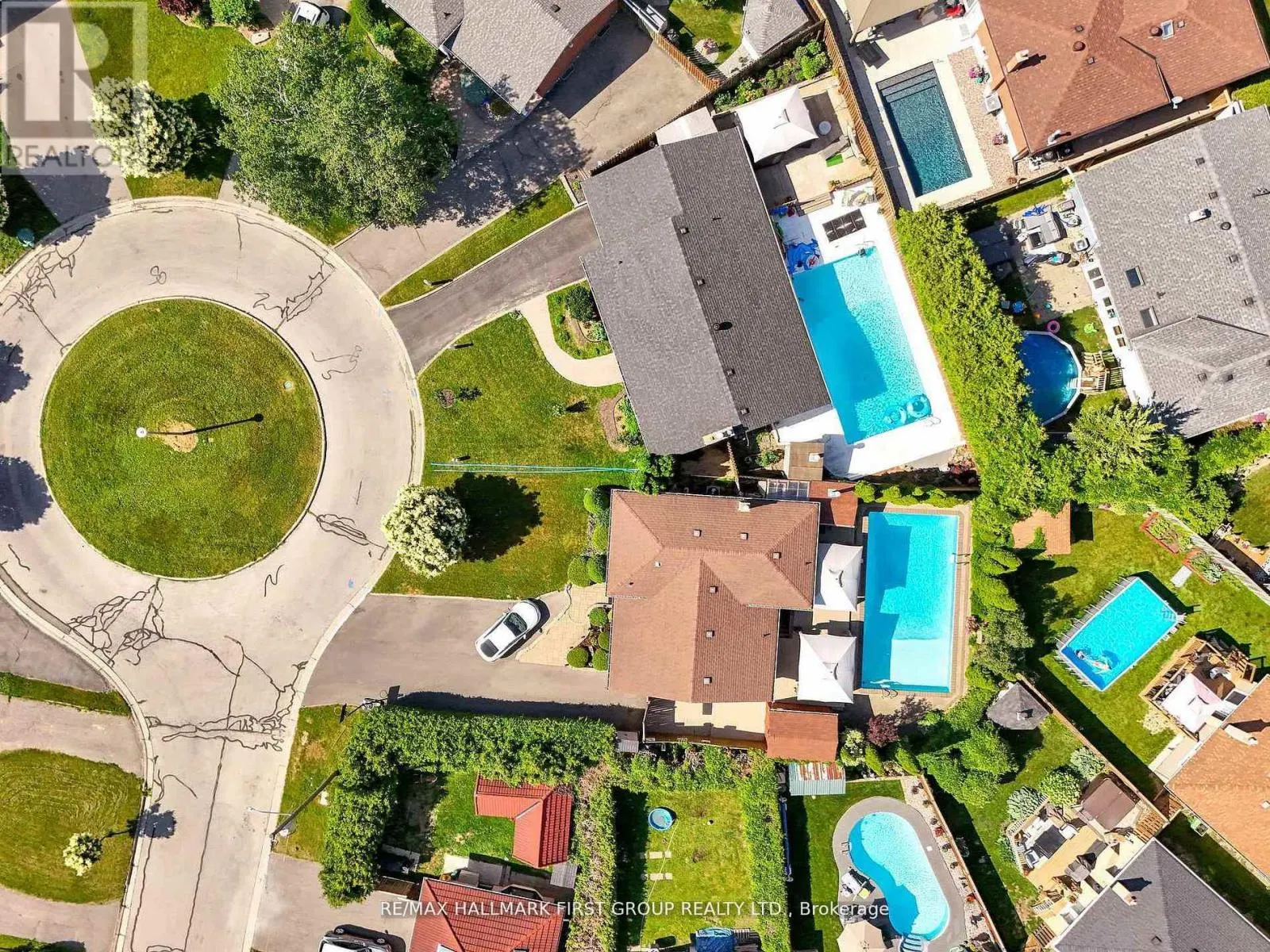 975 BRENDA COURT
