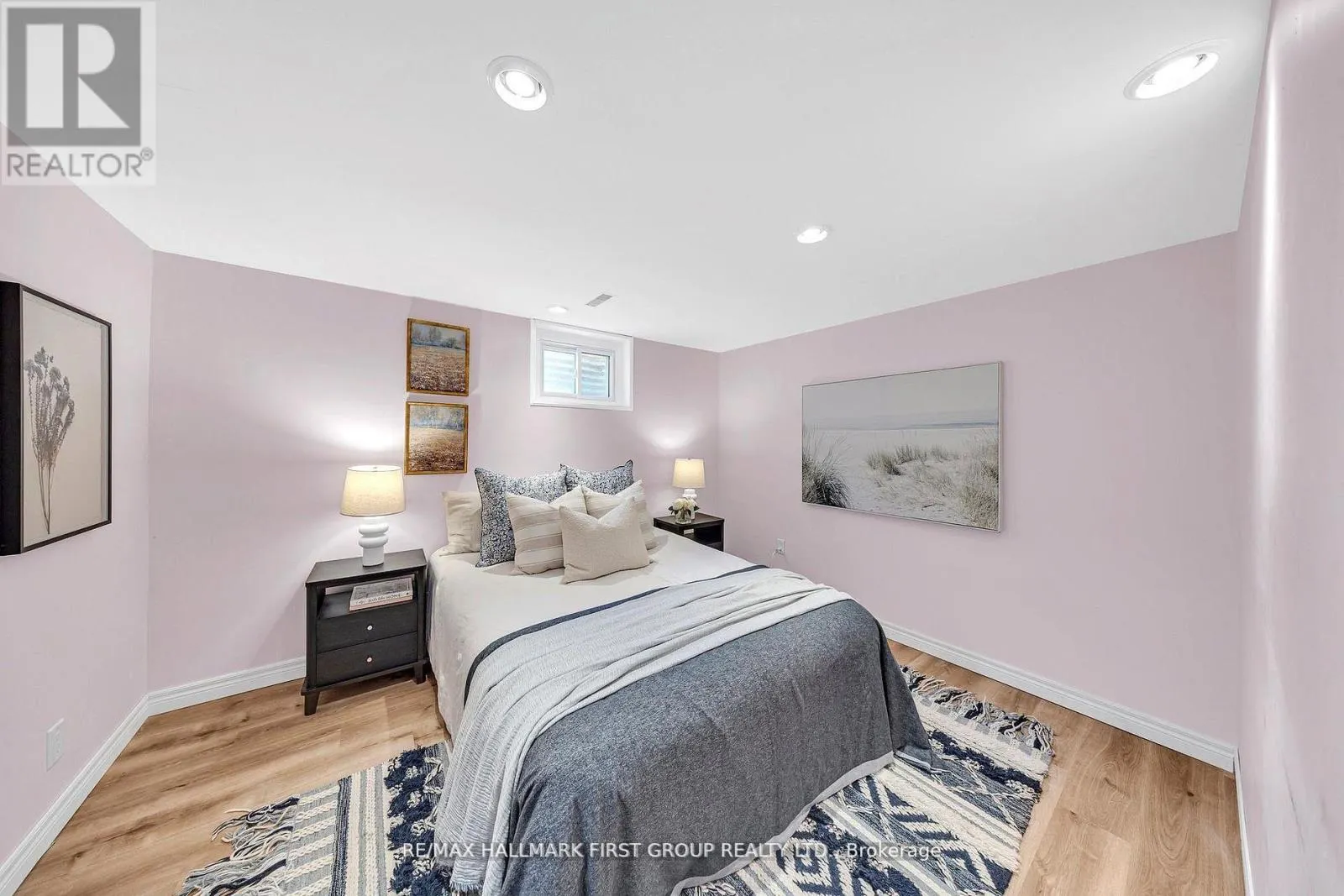 975 BRENDA COURT