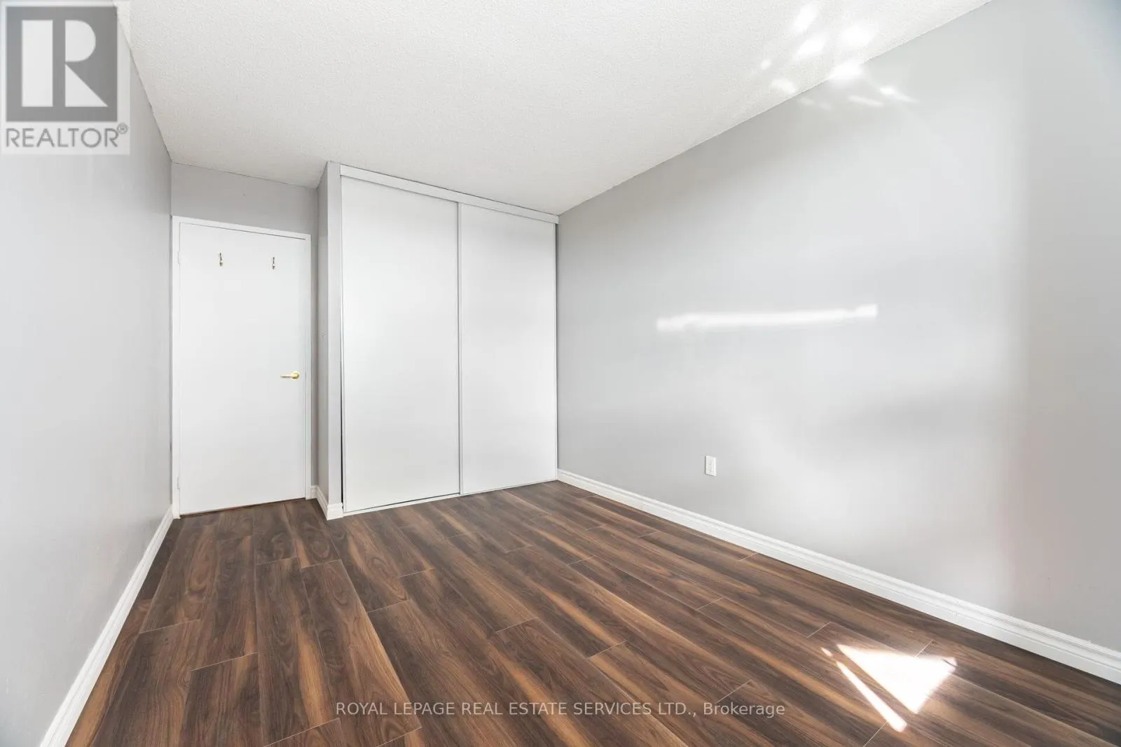1102 - 20 DEAN PARK ROAD