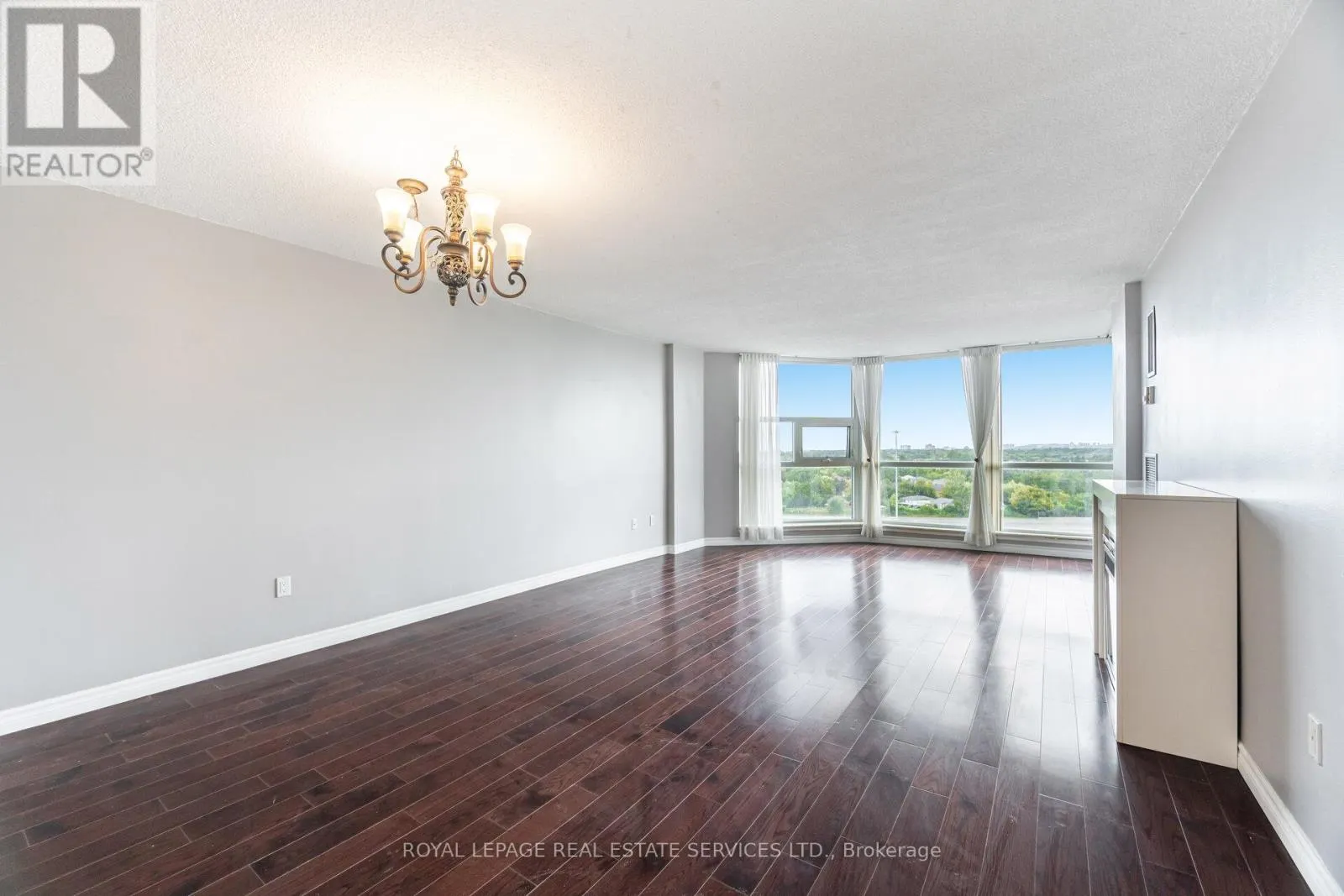 1102 - 20 DEAN PARK ROAD