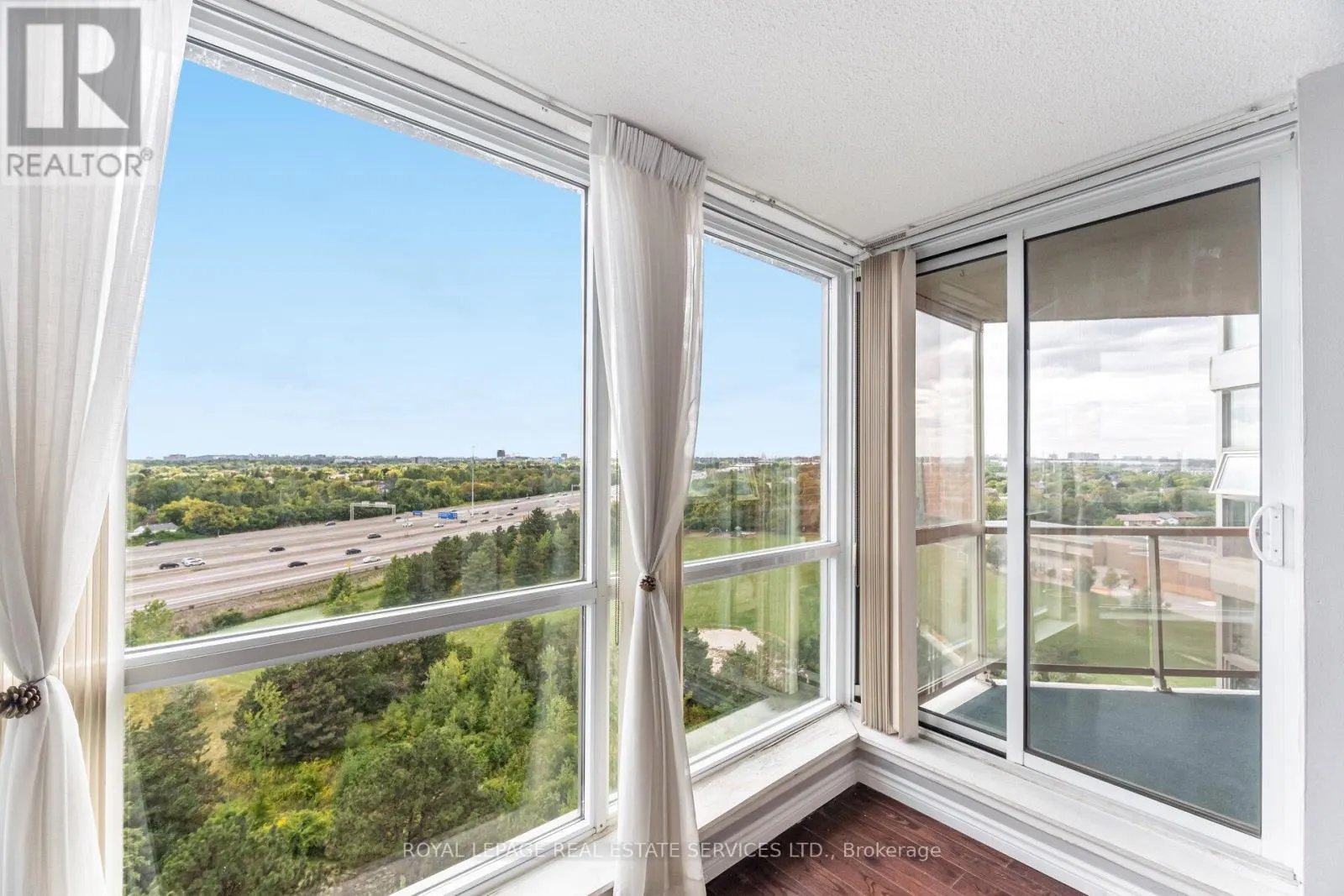 1102 - 20 DEAN PARK ROAD