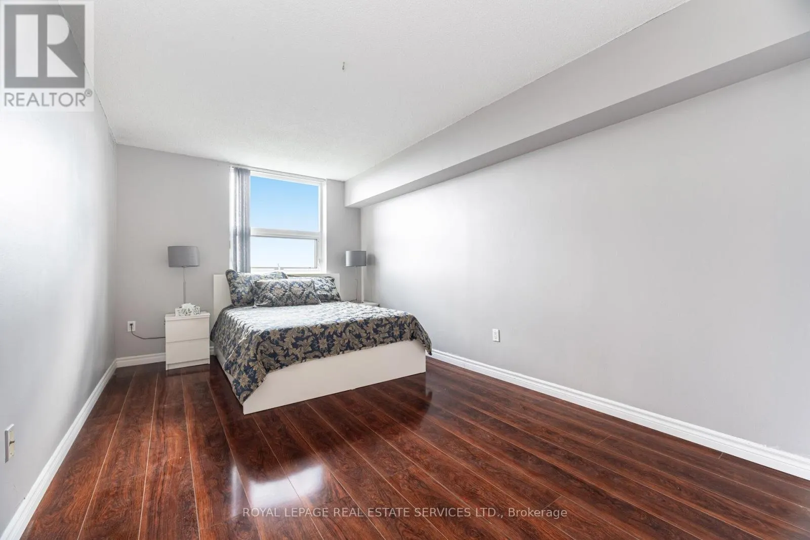 1102 - 20 DEAN PARK ROAD