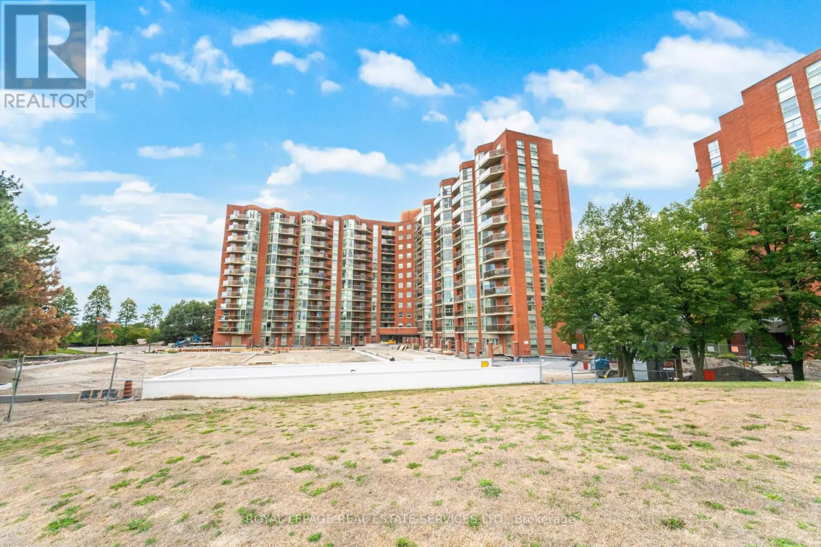 1102 - 20 DEAN PARK ROAD