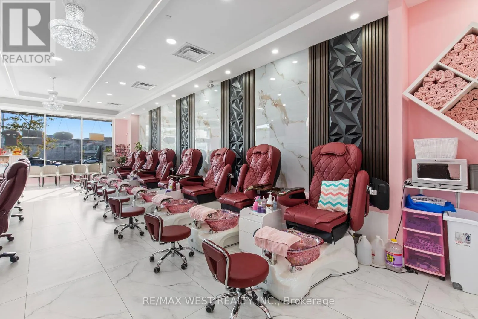 C5 - 3165 MARKHAM ROAD