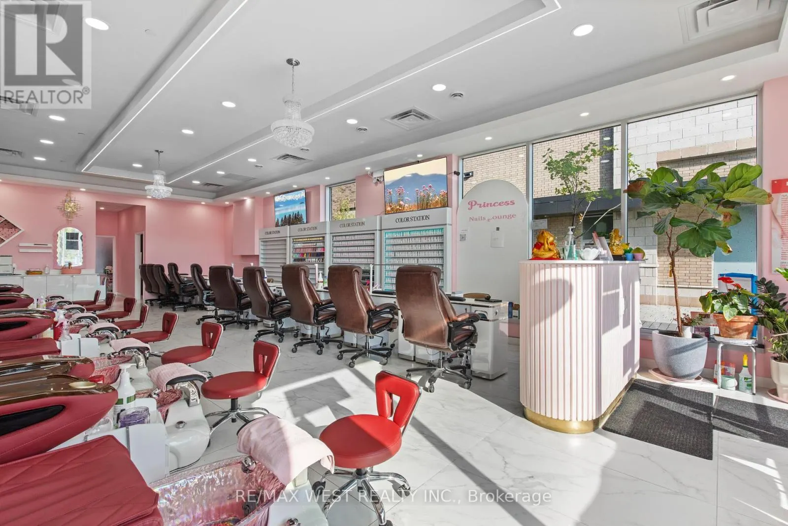 C5 - 3165 MARKHAM ROAD