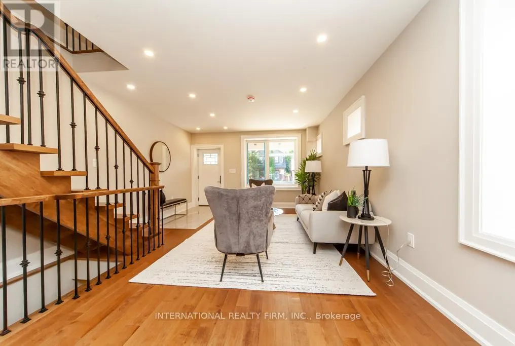186 MILVERTON BOULEVARD