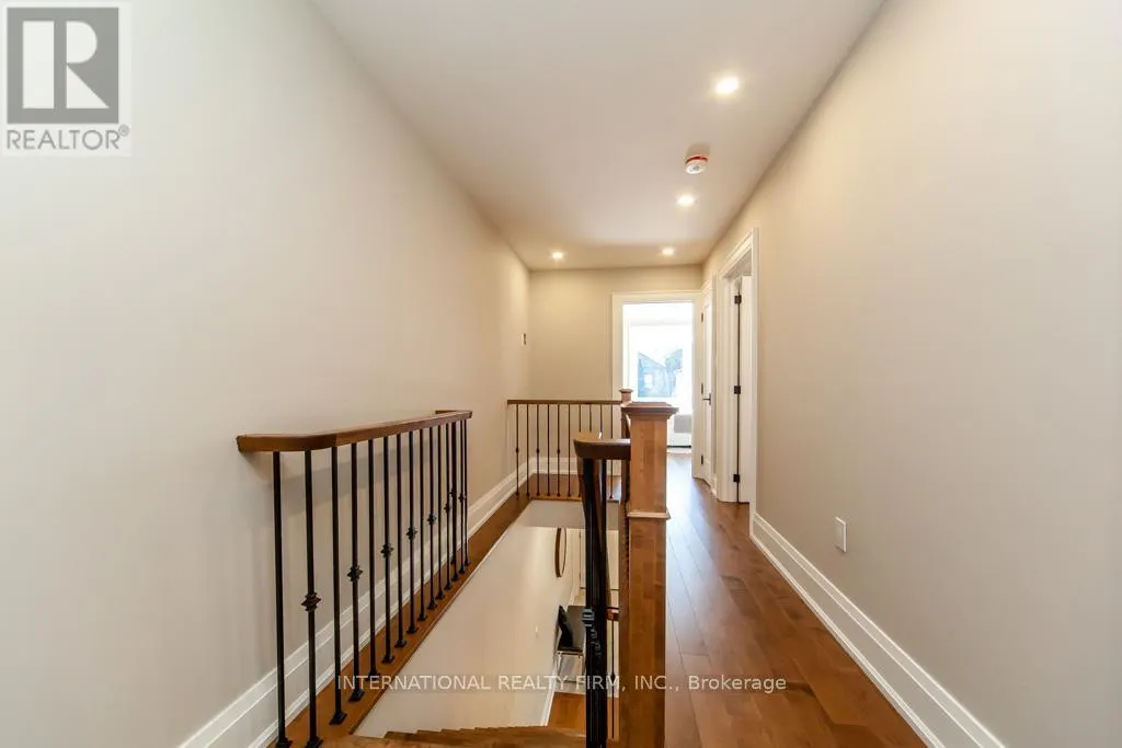 186 MILVERTON BOULEVARD